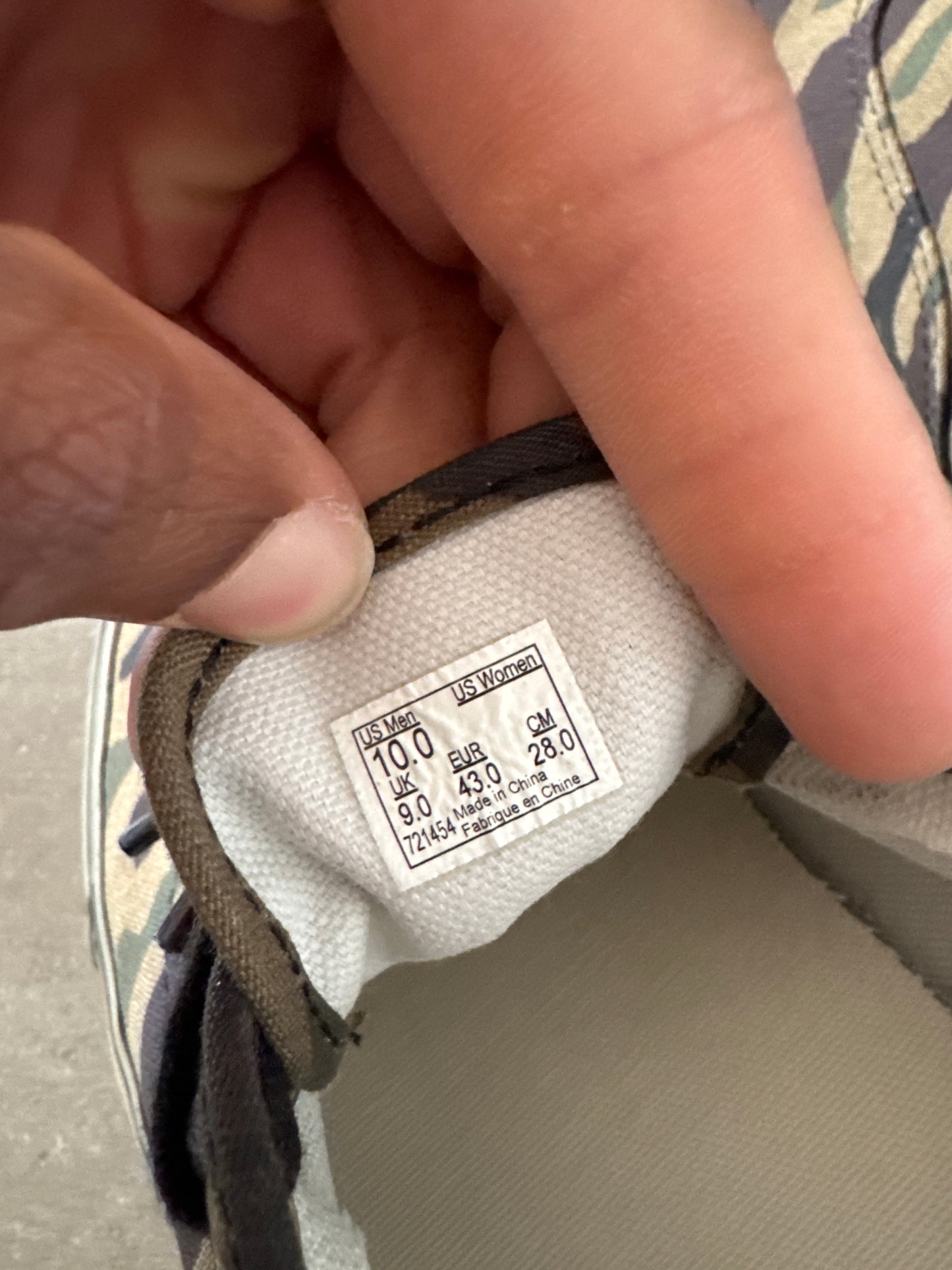 Van’s Authentic Mono Print Camo