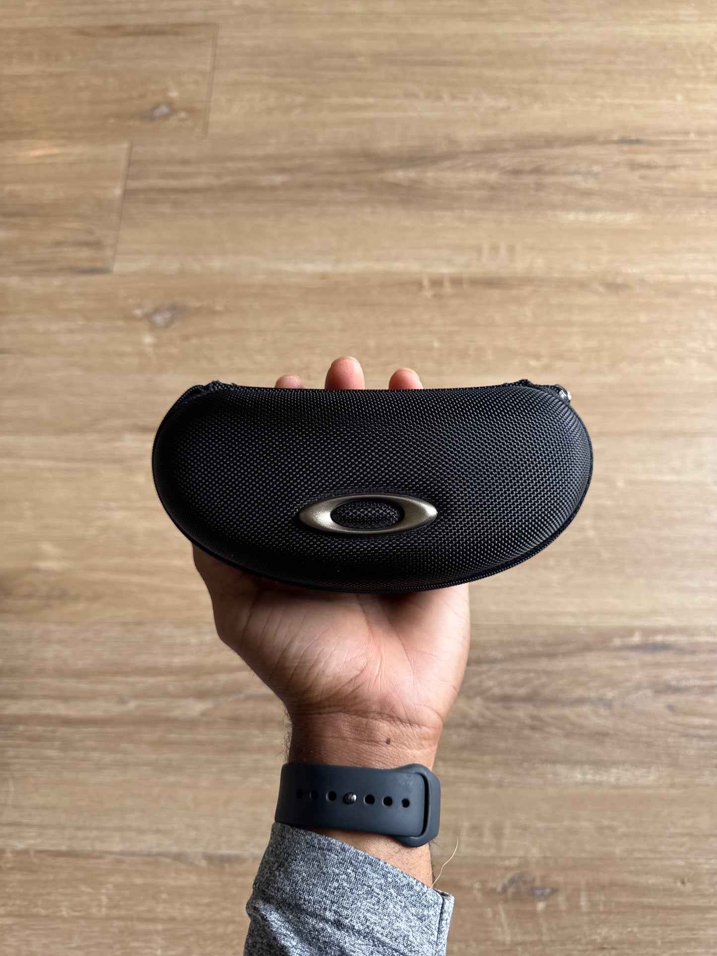 Oakley Hard Shell Sunglasses Case Clam Style Black