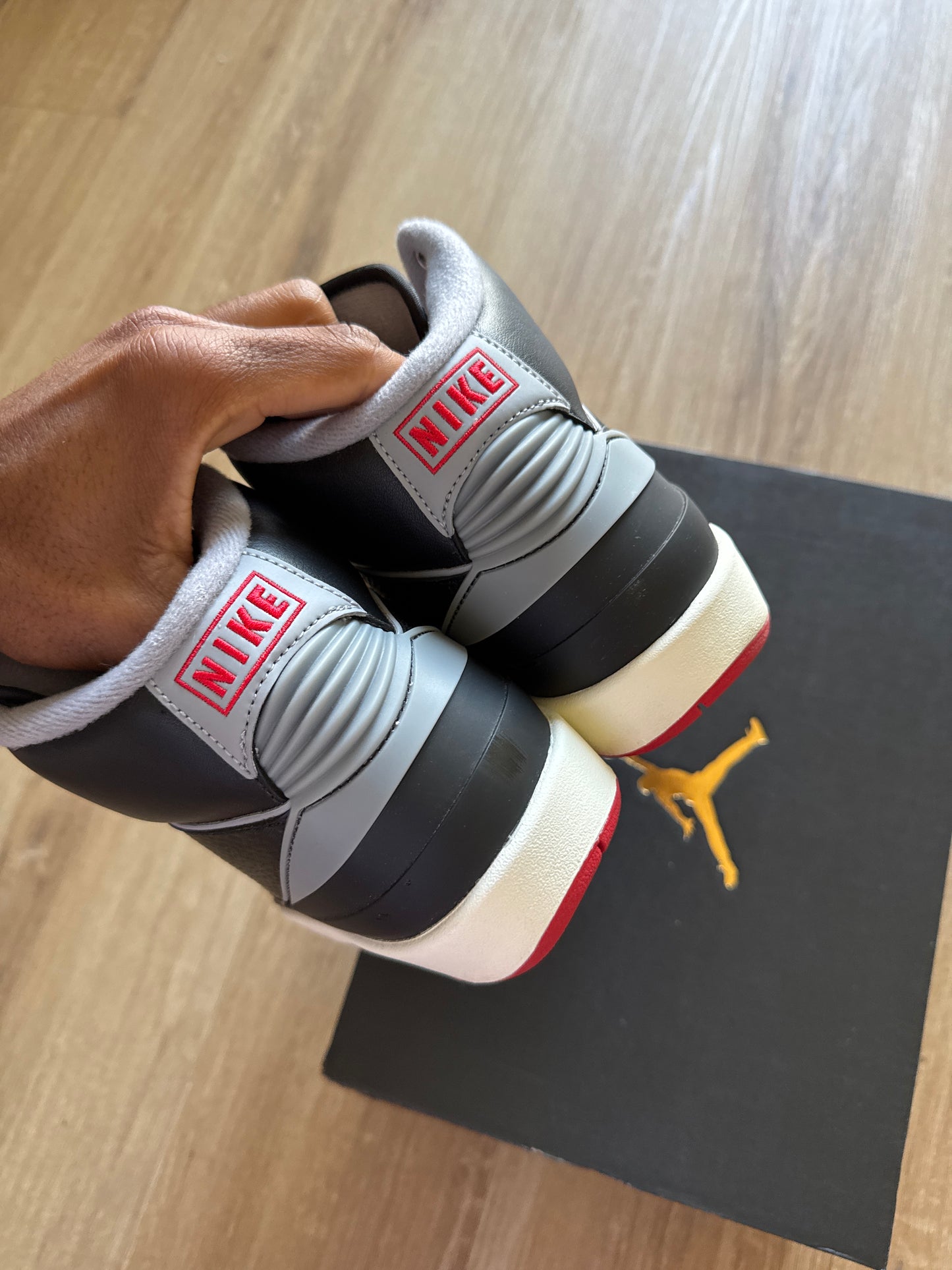 Jordan Retro 2 Black Cement