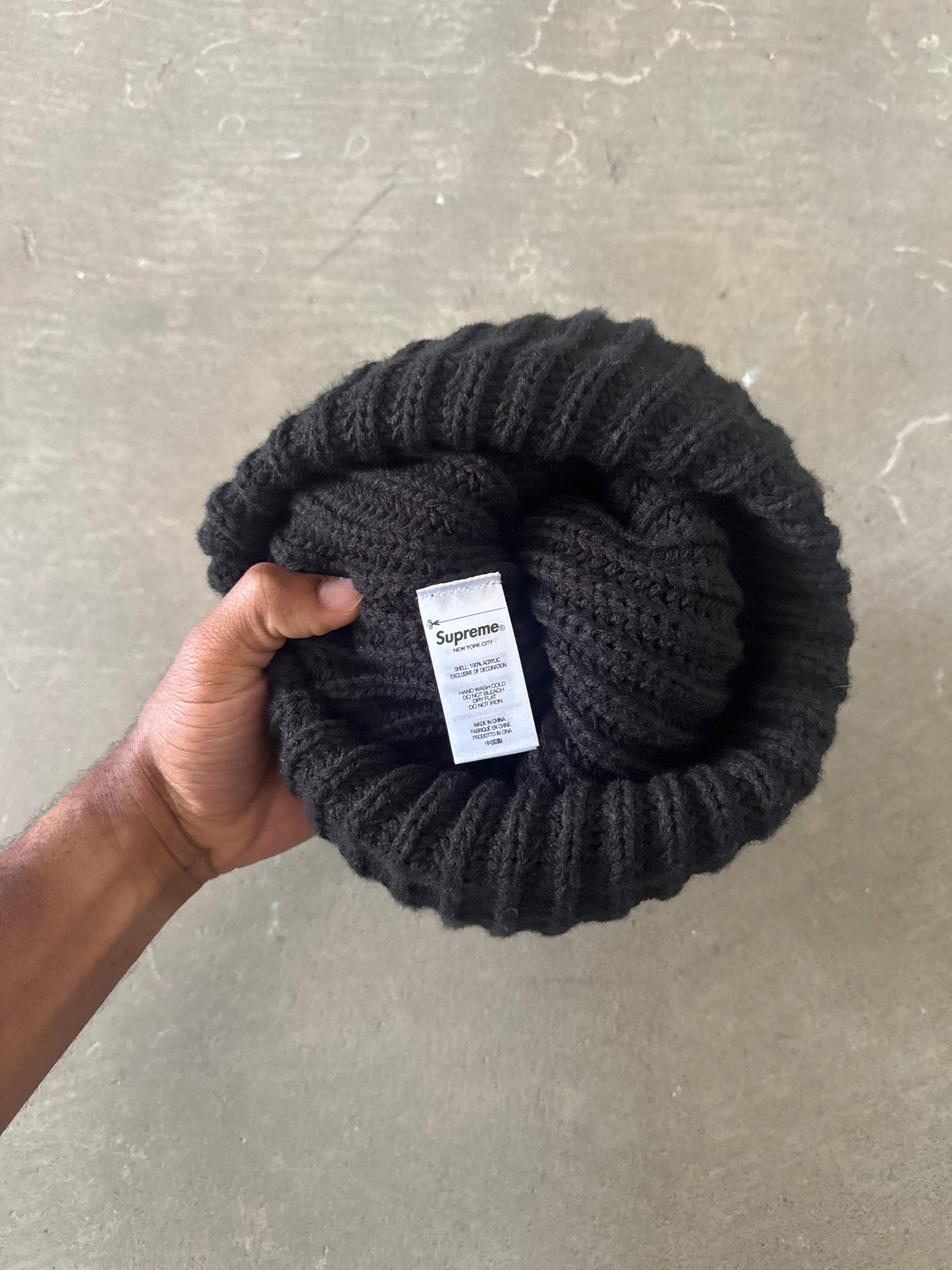 Supreme Classic Logo Chunky Ribbed Black Beanie