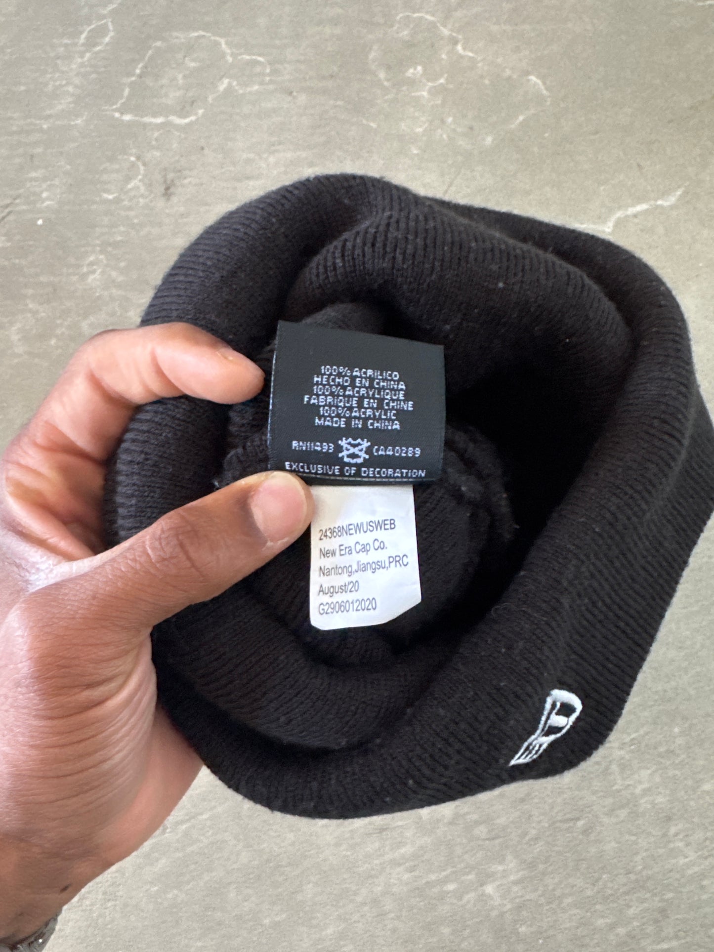 Supreme New Era Sequin Black Beanie