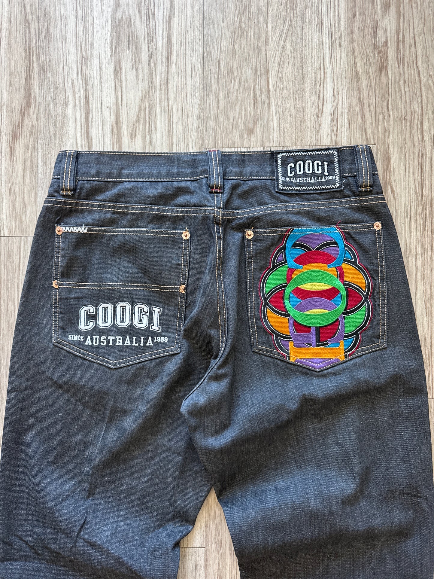 Vintage Y2K Coogi Australia Embroidered Denim Jean Pants