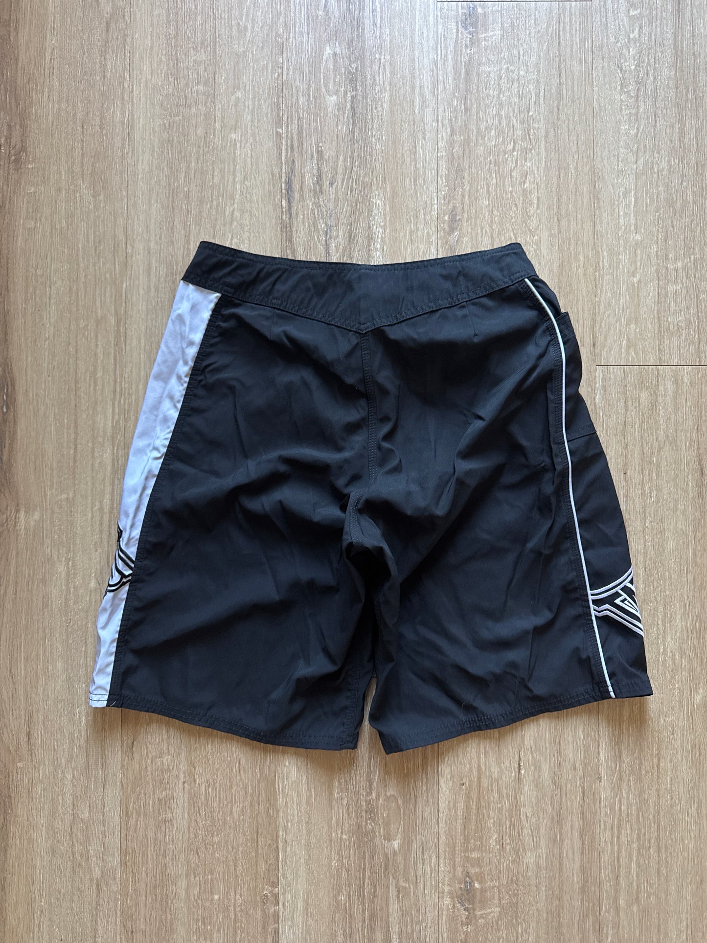 Vintage Y2K Tapout MMA Board Fighting Training Beach Shorts