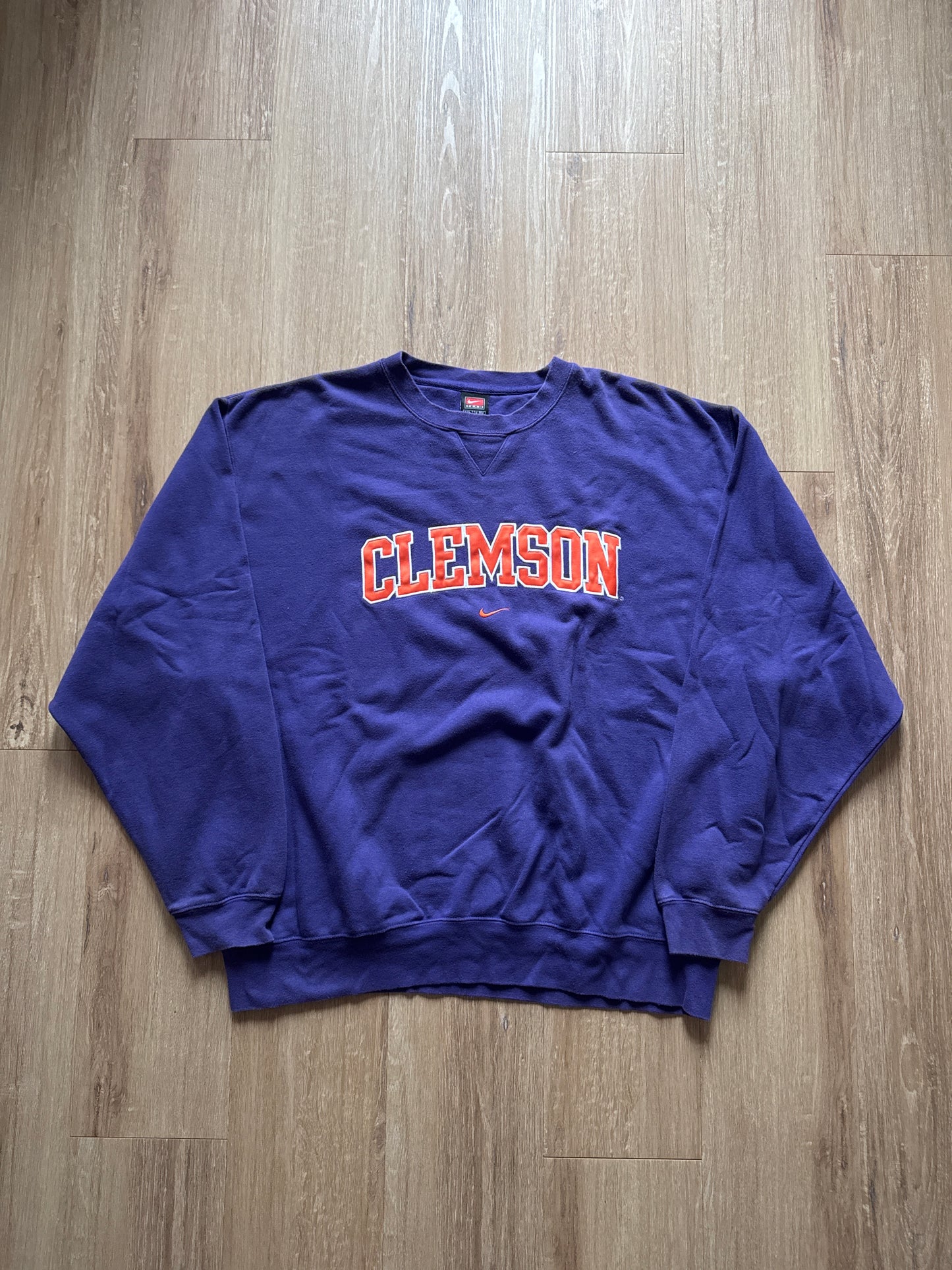 Vintage Nike University Of Clemson Tigers Sweatshirt