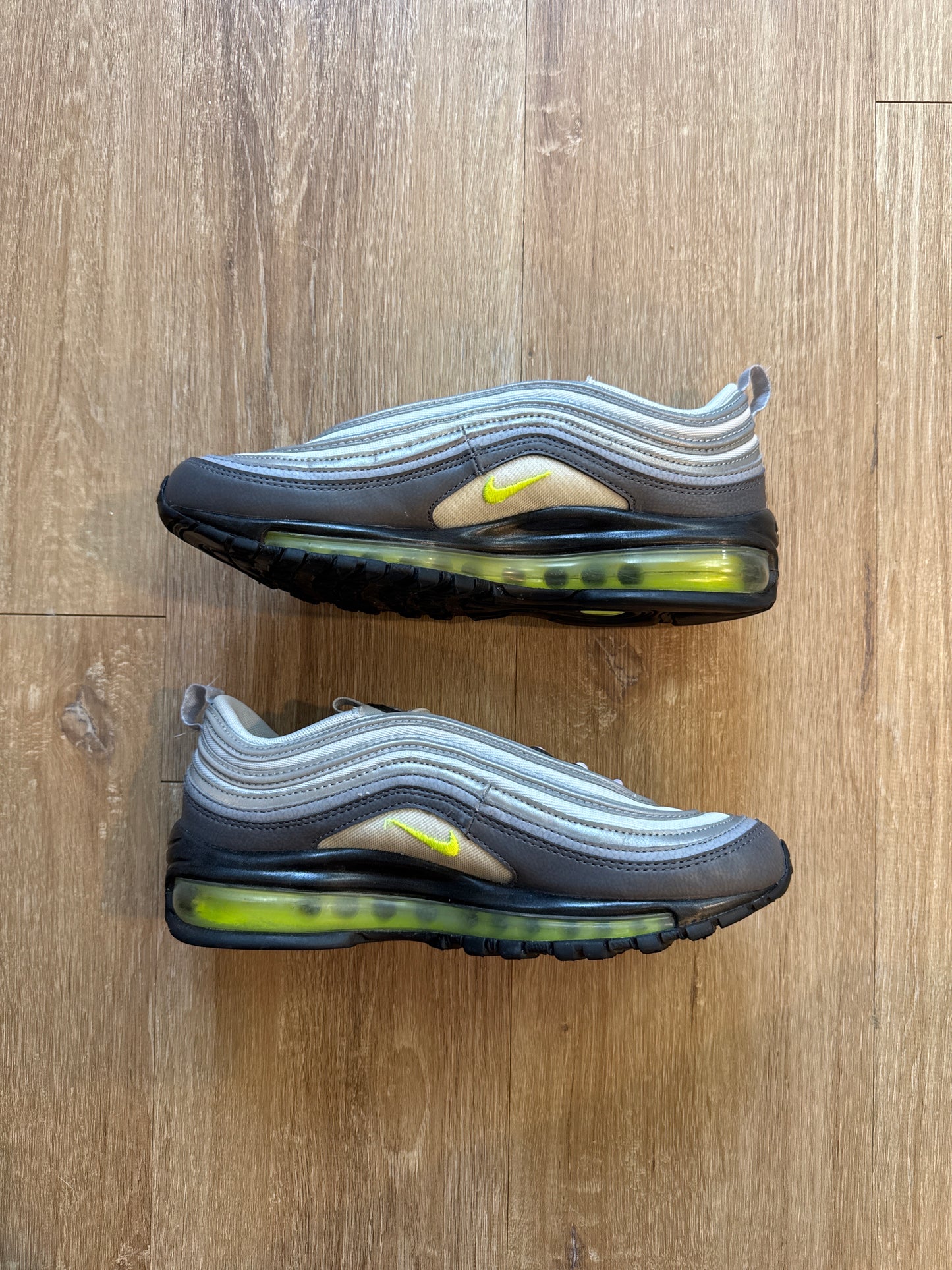 Nike Air Max 97 Women’s Neon