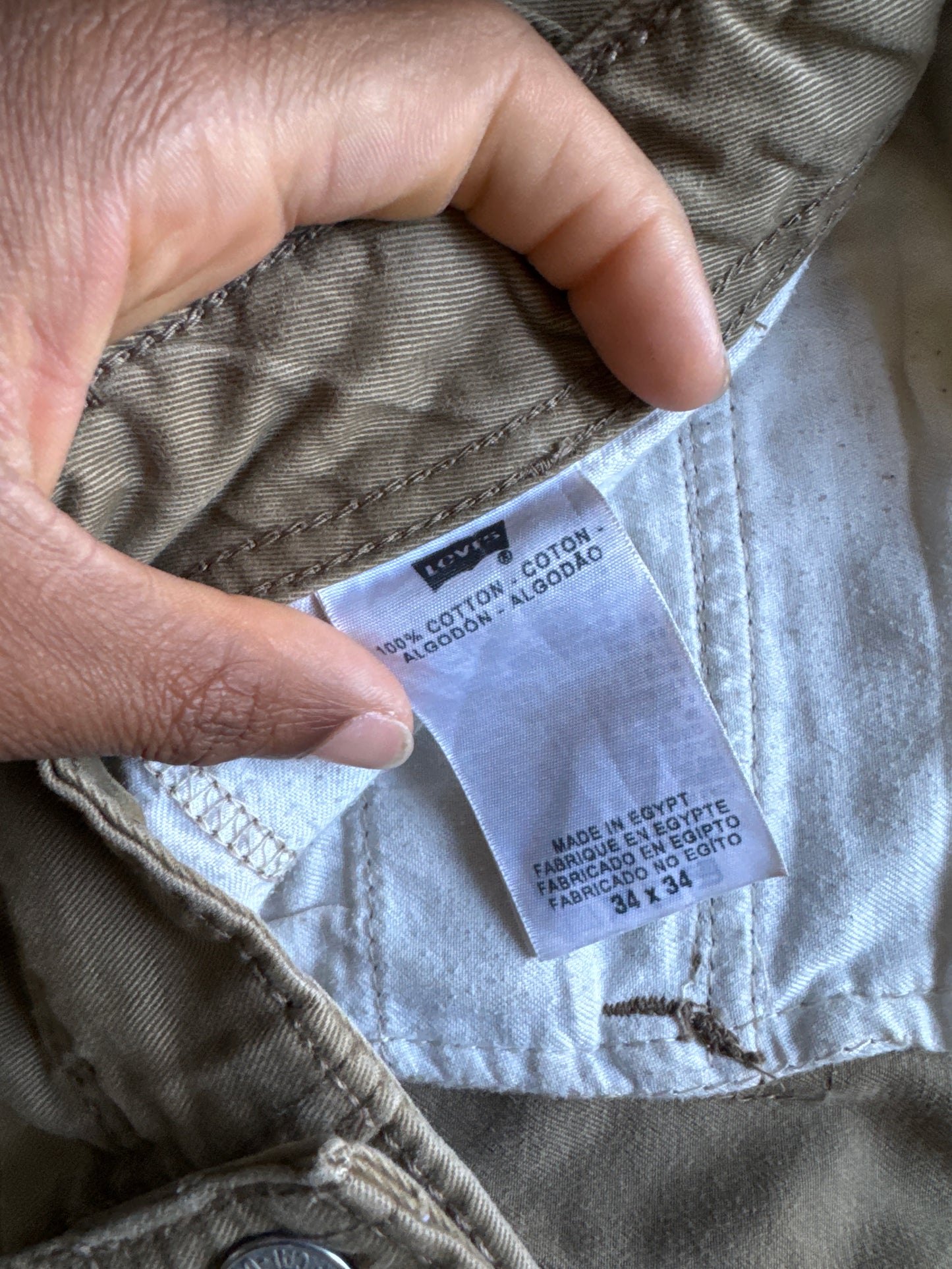 Levi’s Relaxed Fit Tan Cargo Pants