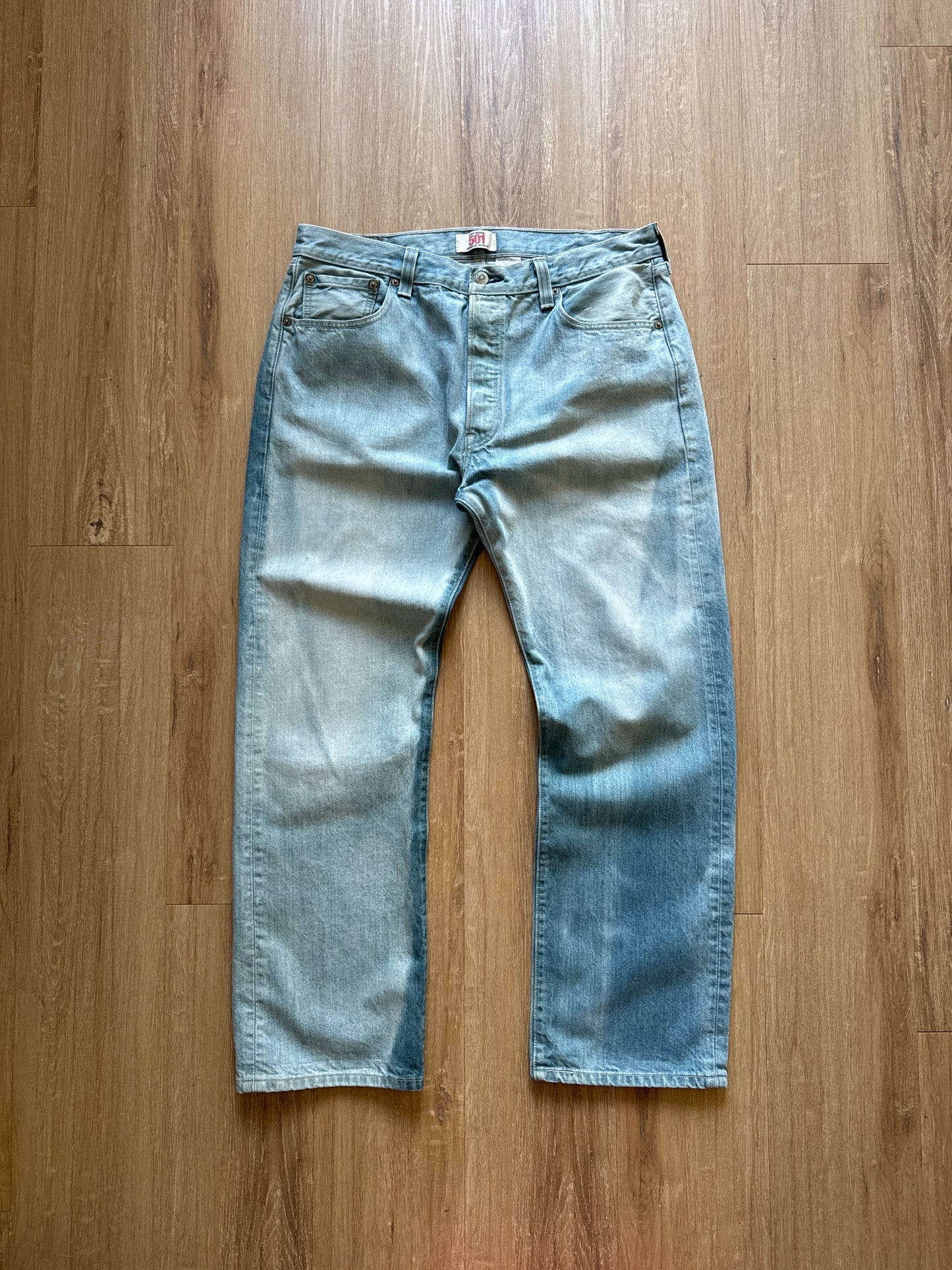 Y2K Levi’s 501 Straight Leg Button-Fly Sunfaded Blue Denim Jeans