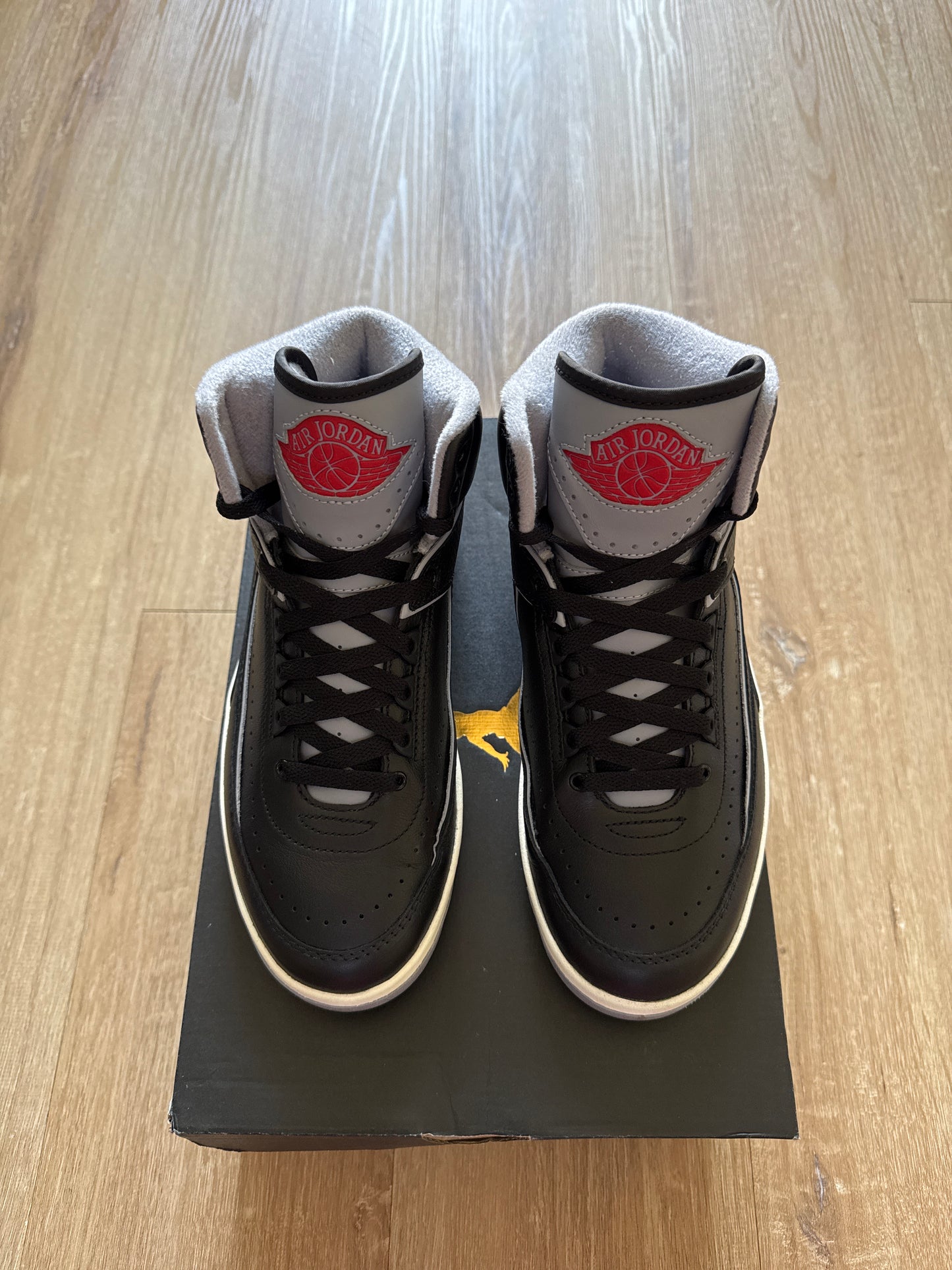 Jordan Retro 2 Black Cement