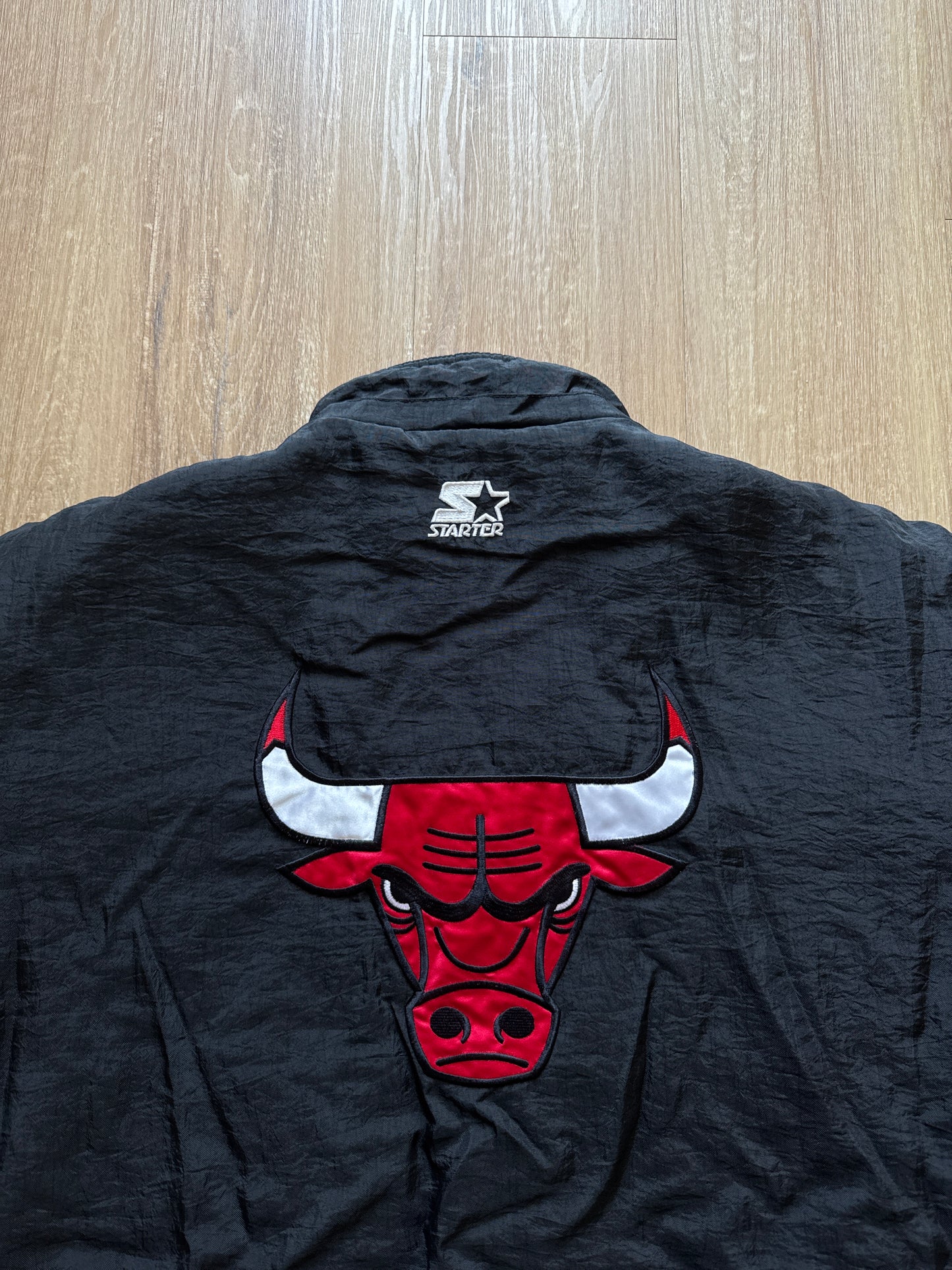 Vintage Starter Chicago Bulls Puffer Jacket