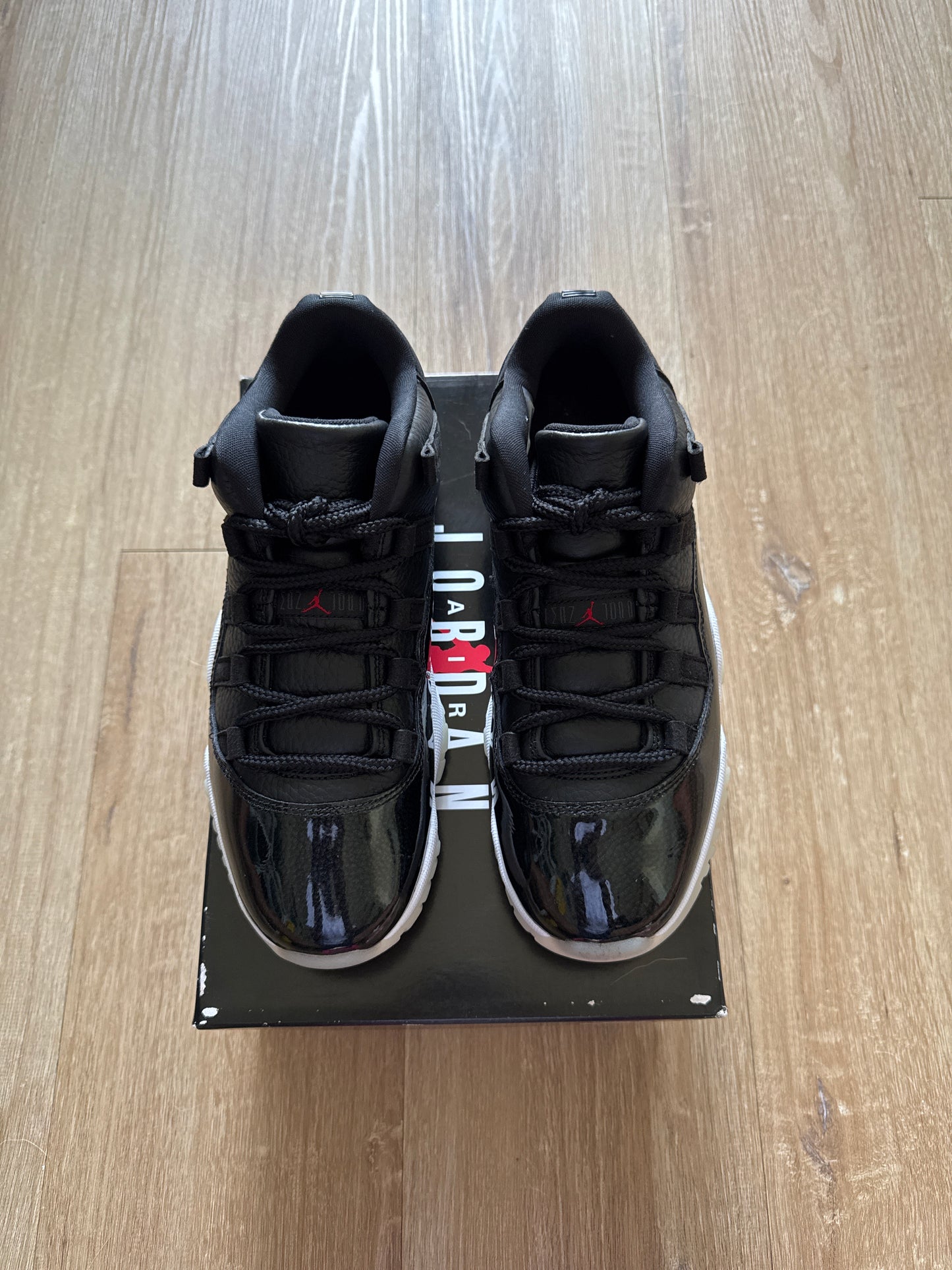 Jordan Retro 11 Low 72-10