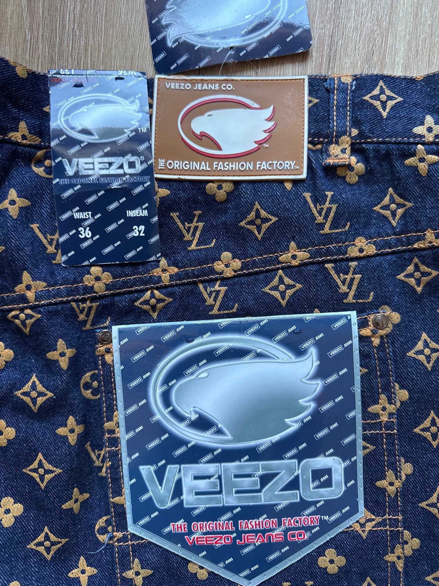 Vintage 90s Veezo Wear Monogram Designer Denim Jeans