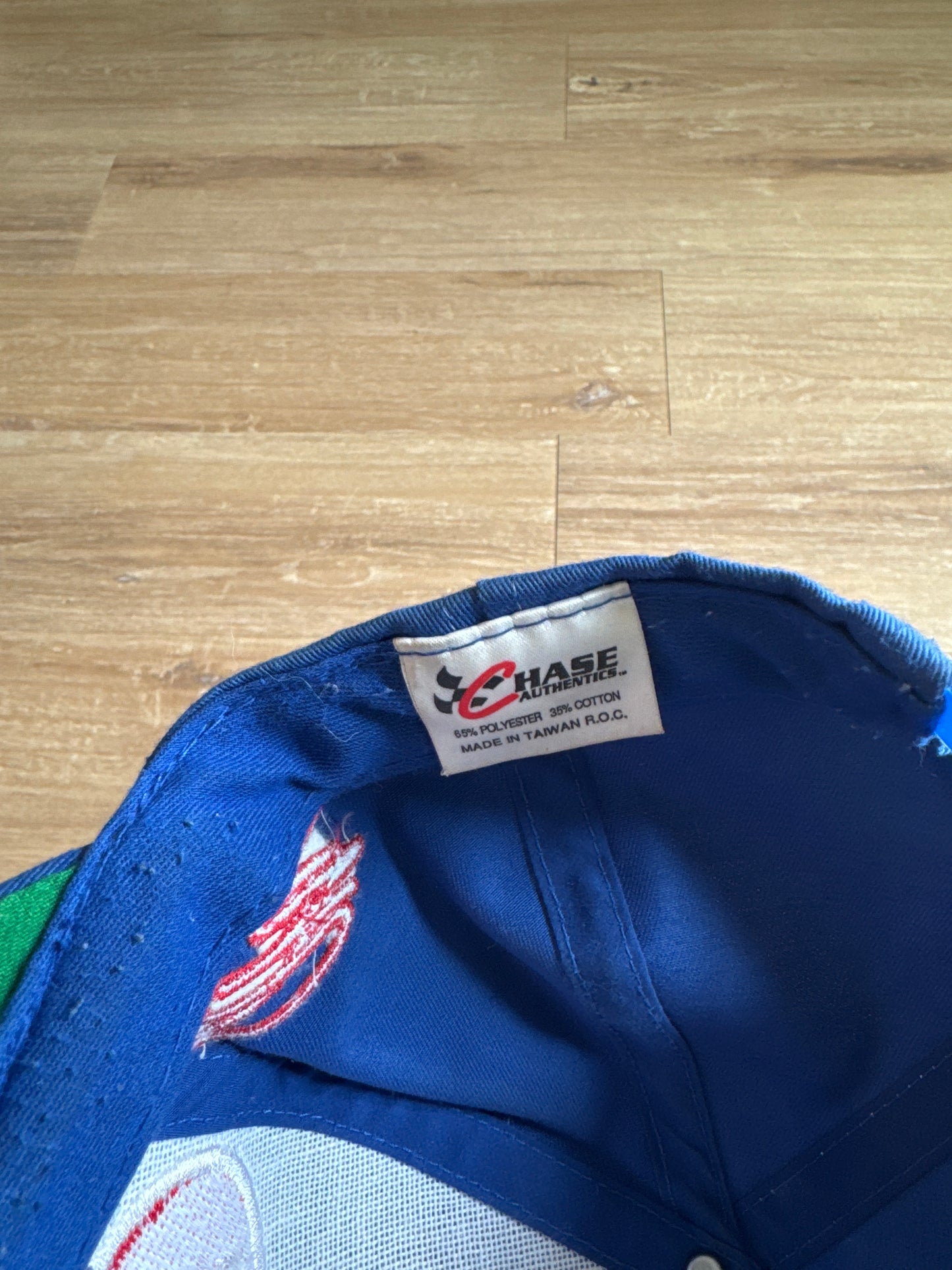 Vintage Chase Authentic’s Jeff Gordon Sunfaded Snapback Hat