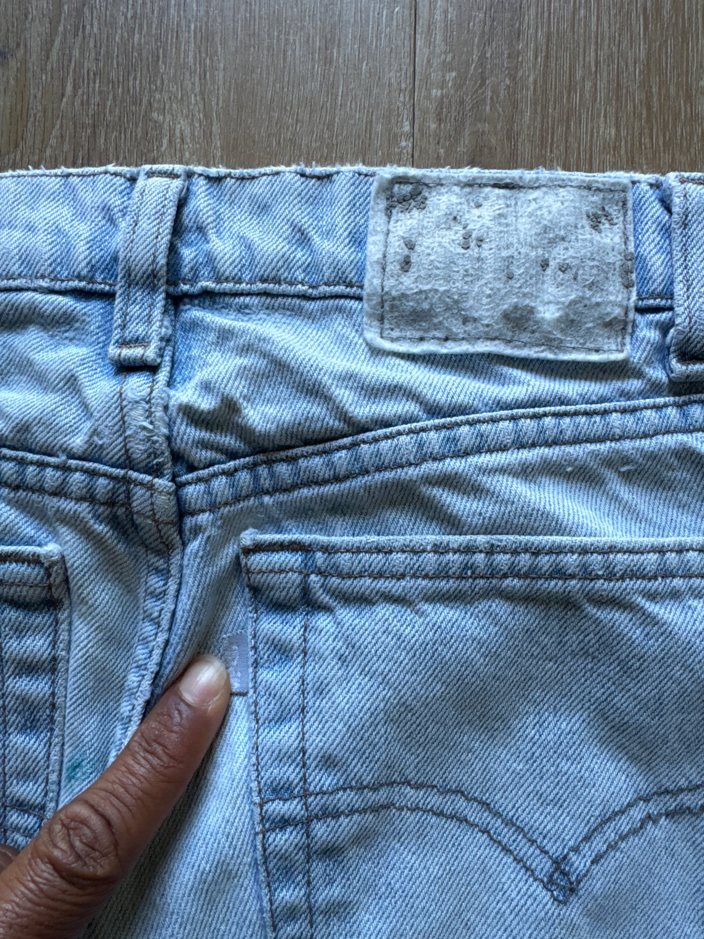 Vintage Silver Tab Levi’s Light Washed Denim Jeans