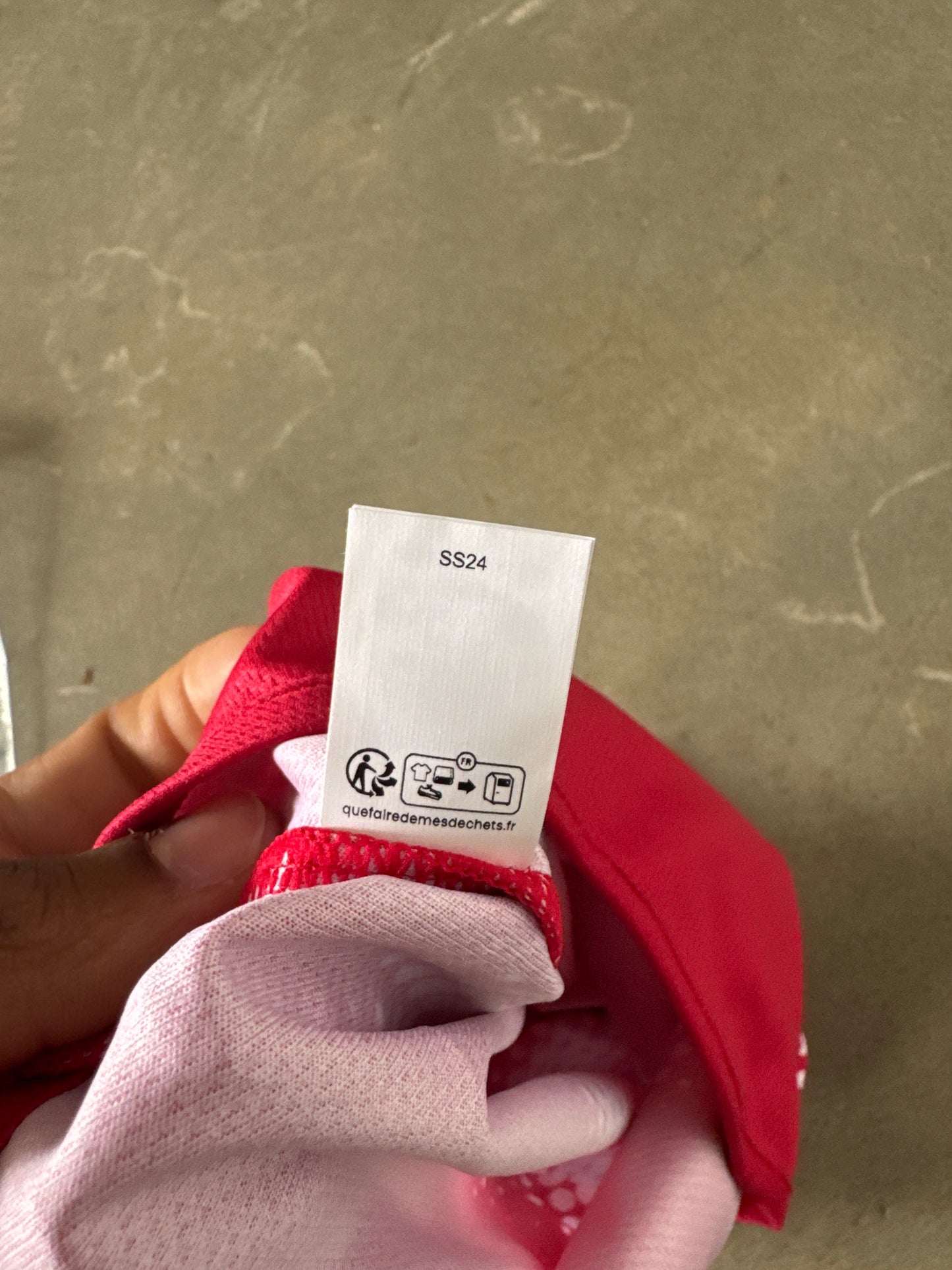 Supreme Halftone Lightweight Red Balaclava (SS24)