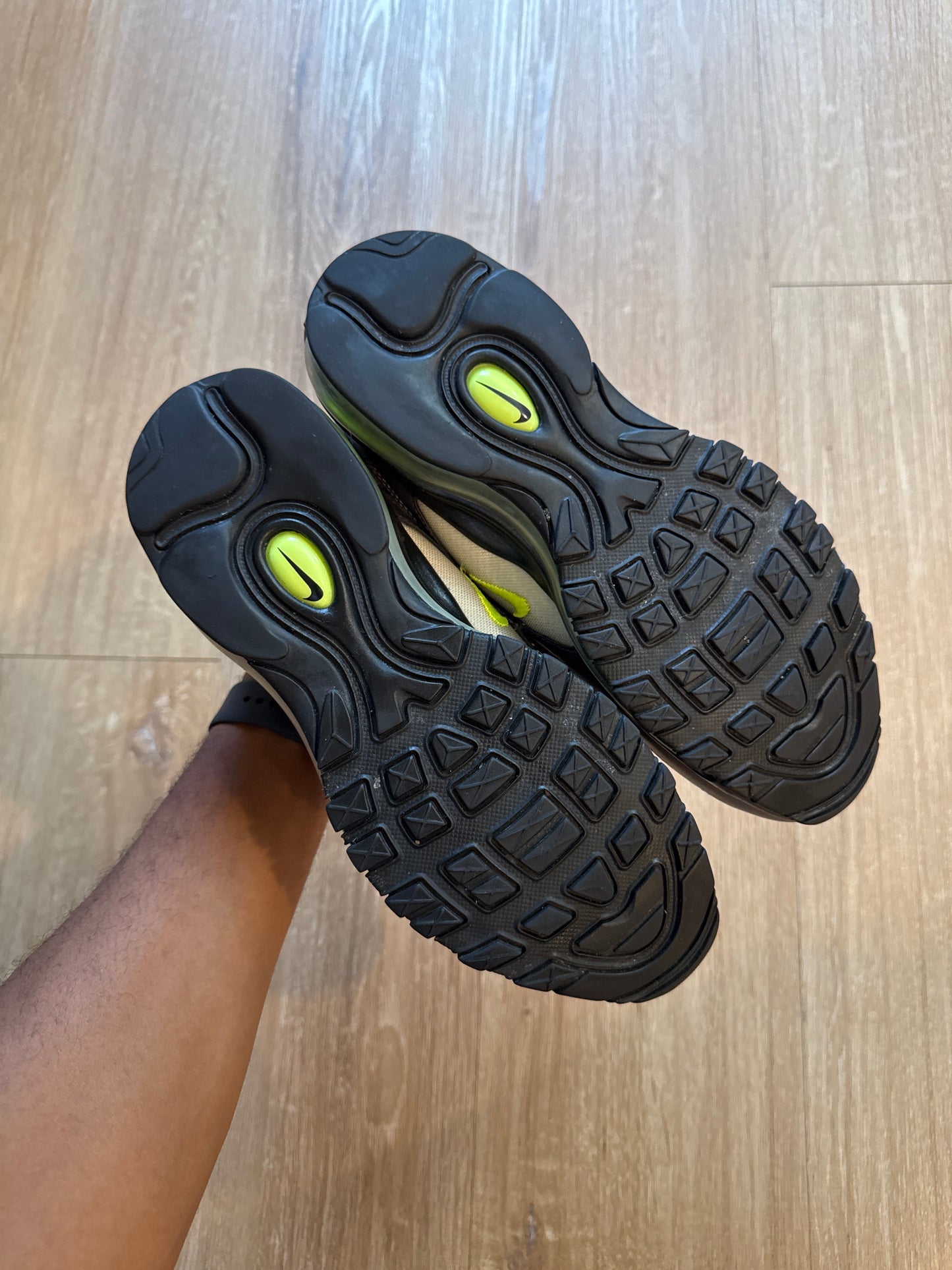 Nike Air Max 97 Women’s Neon