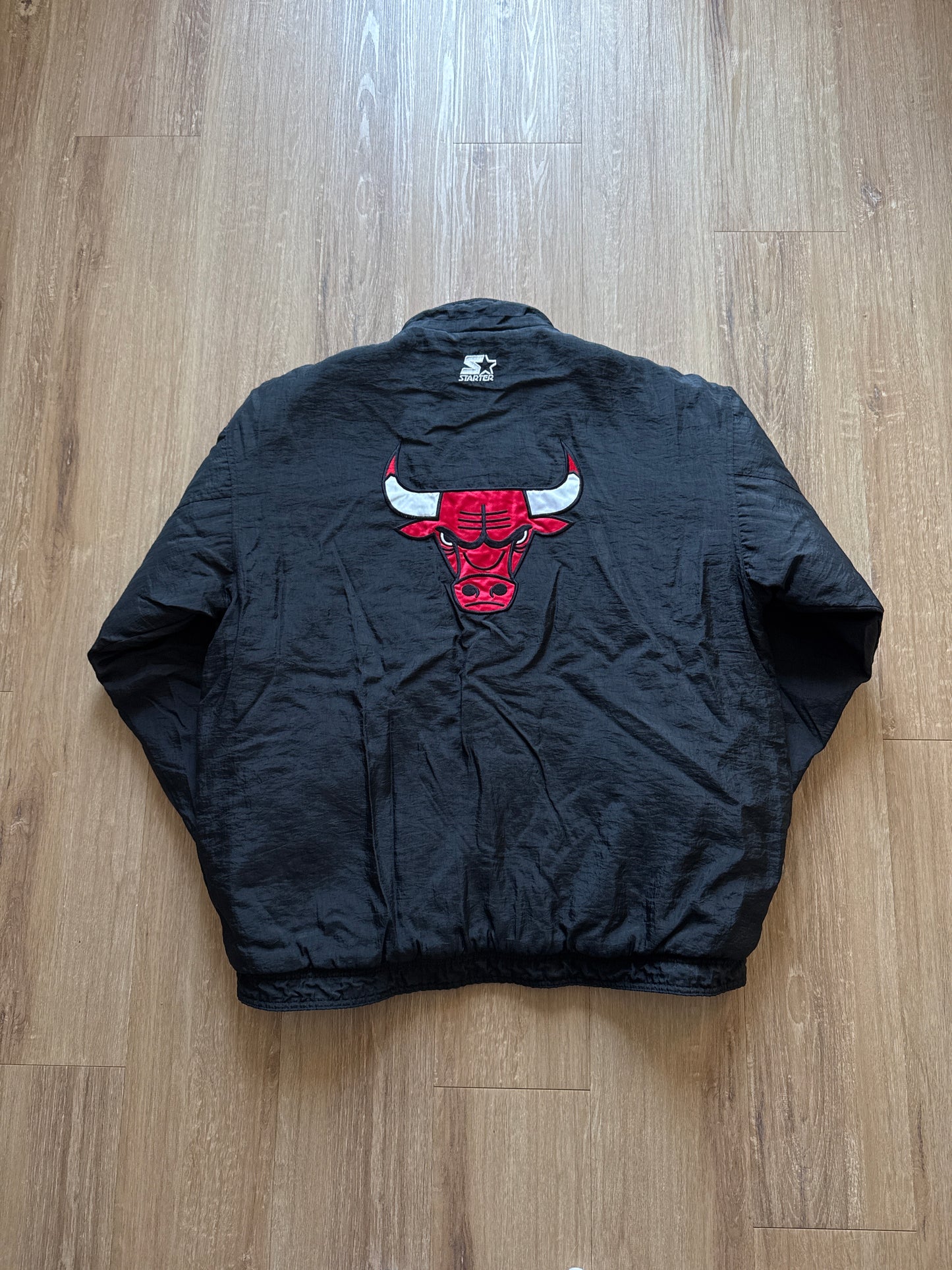 Vintage Starter Chicago Bulls Puffer Jacket
