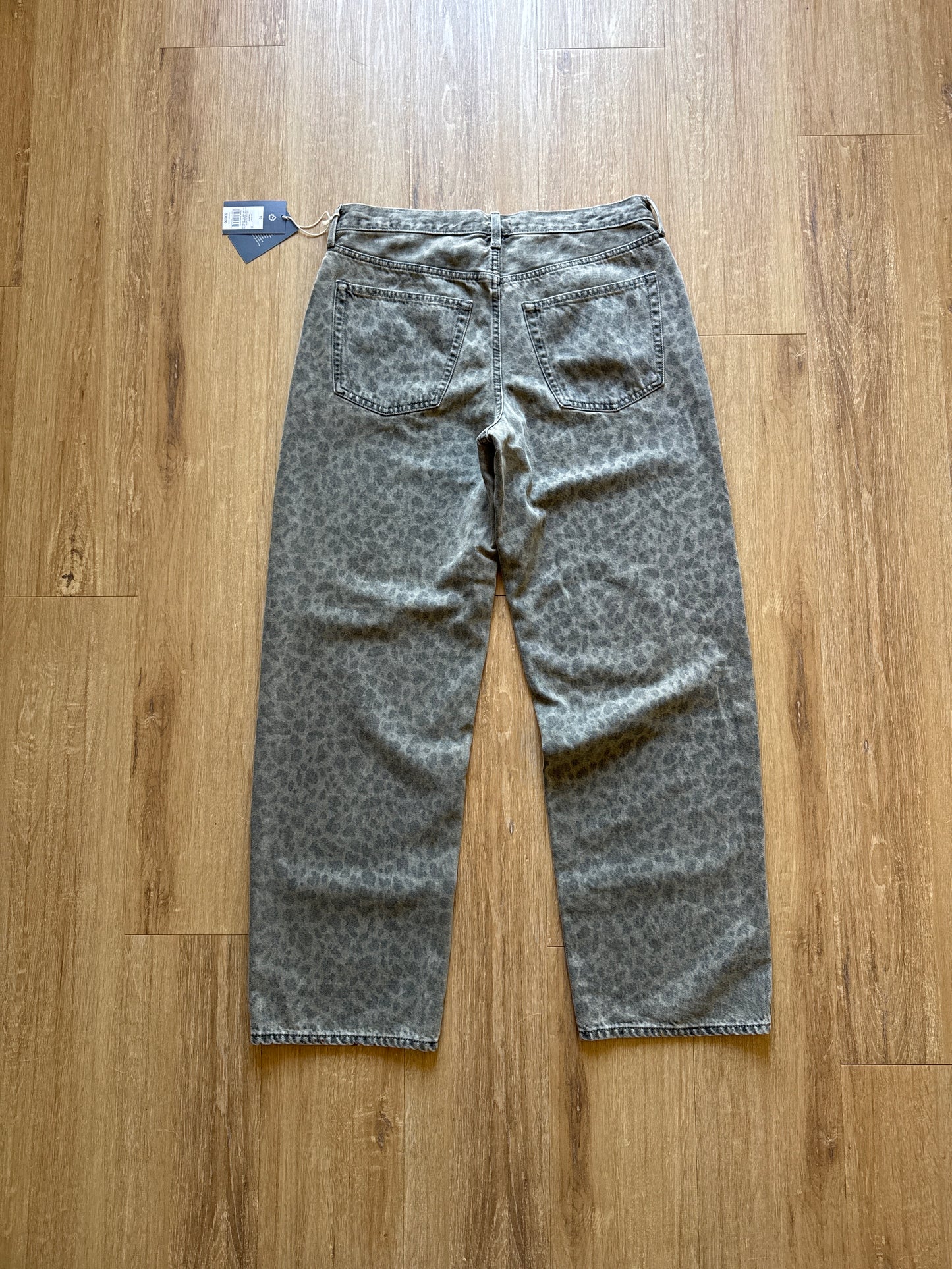 Universal Threads Leopard Print Baggy Denim Jeans