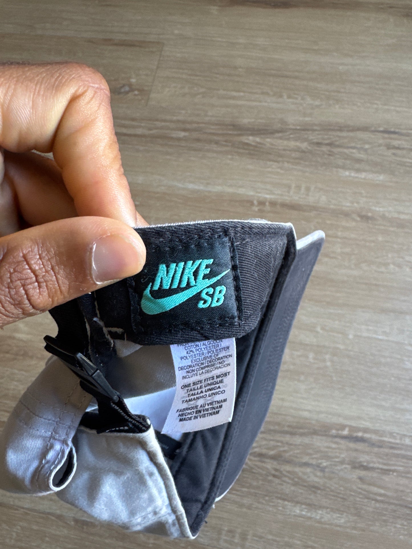 Nike SB Logo Strapback Hat