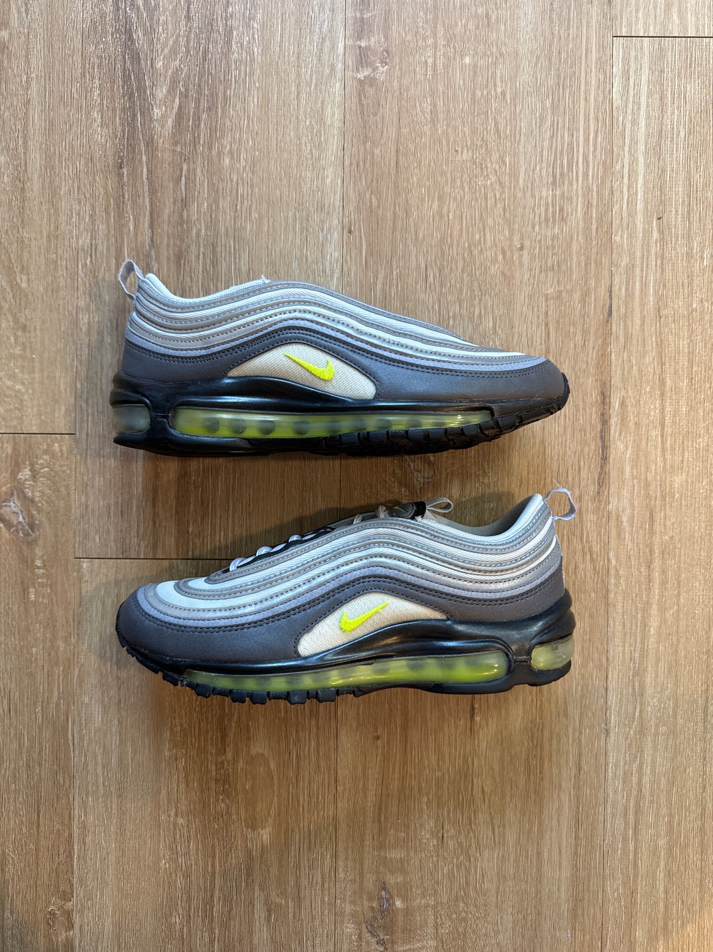 Nike Air Max 97 Women’s Neon