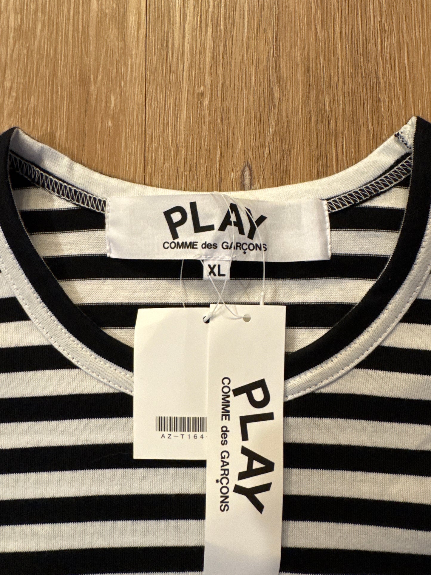 Comme Des Garçon Play Black Strip Long Sleeve Tee