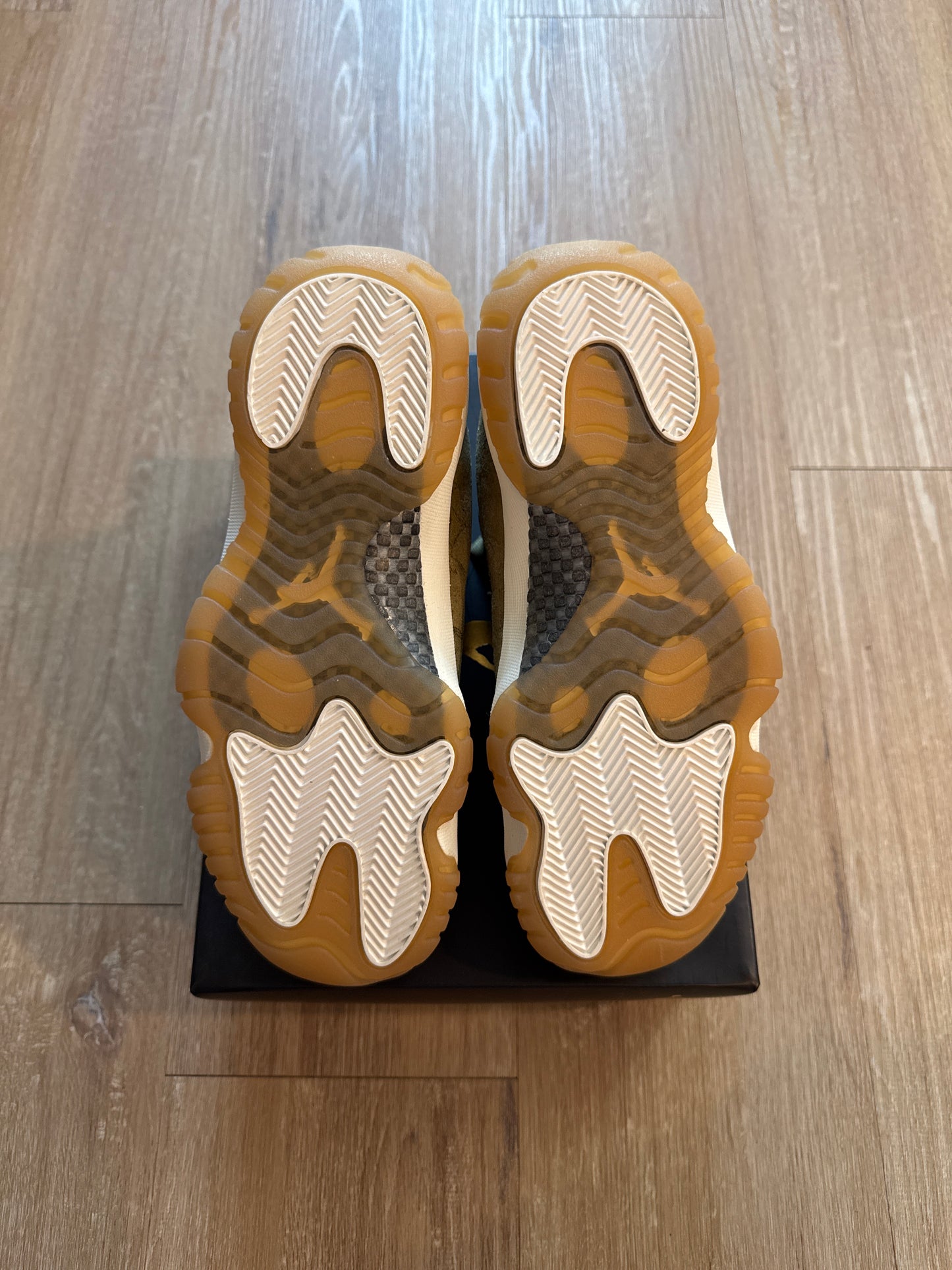 Jordan Retro 11 Women’s Neutral Olive