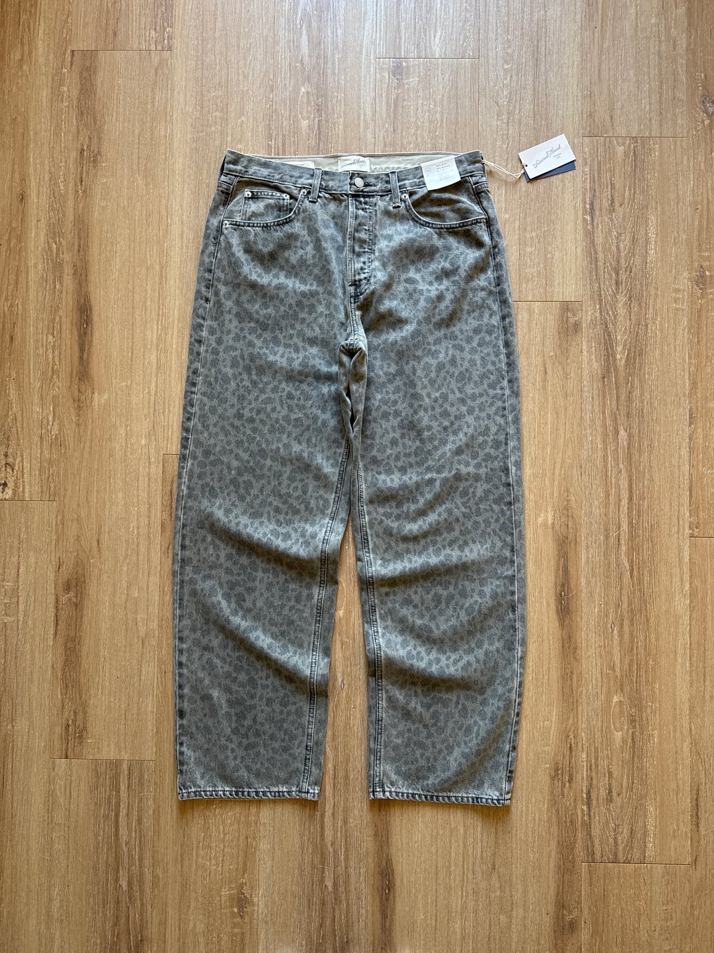 Universal Threads Leopard Print Baggy Denim Jeans