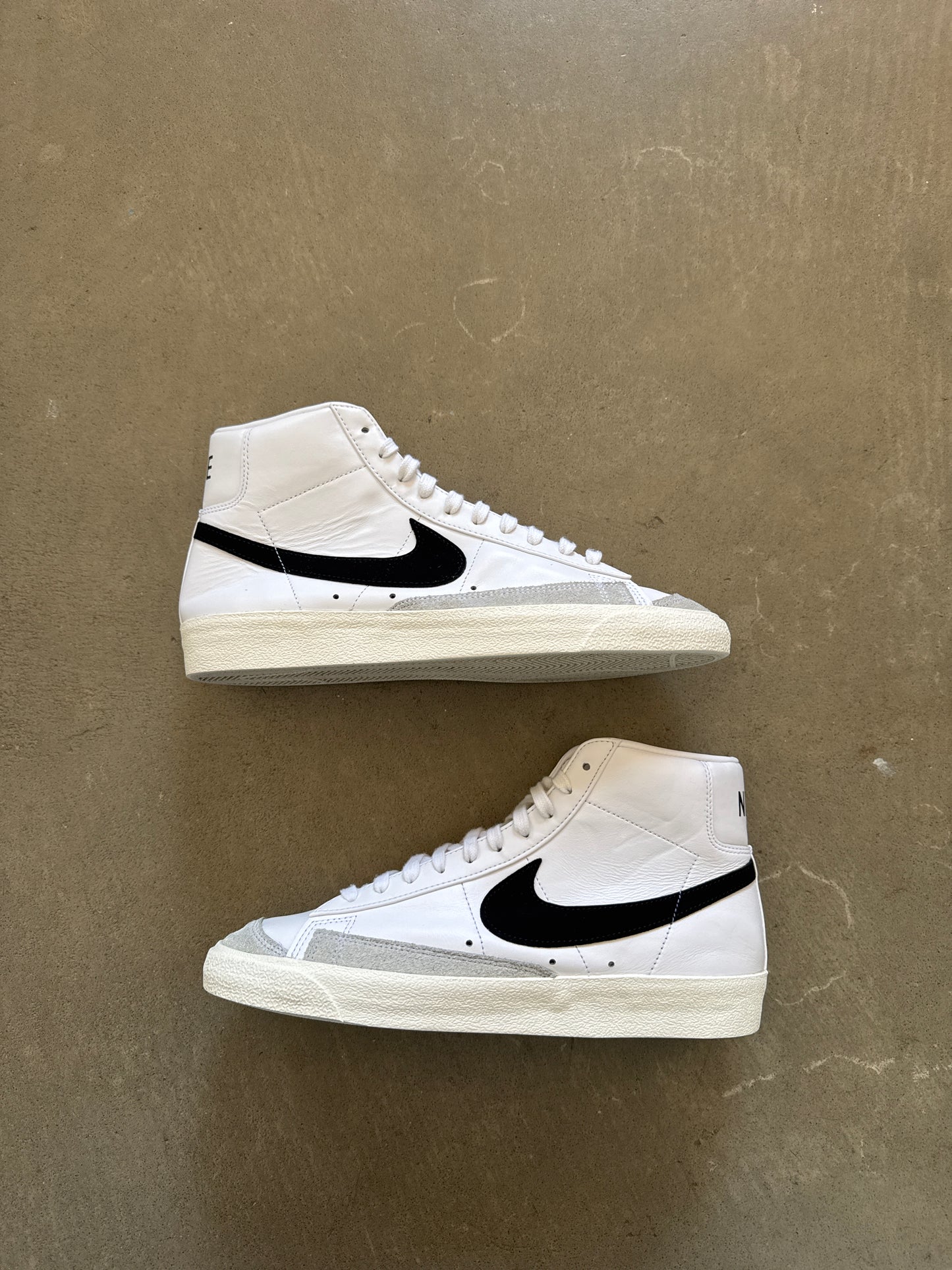 Nike Blazer Mid 77 Vintage White Black