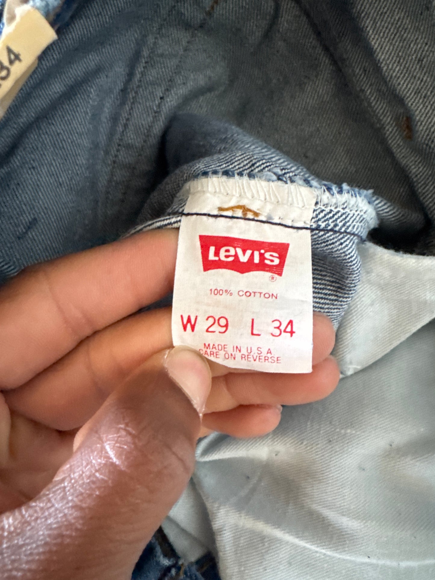 Vintage Levi’s 505 Regular Fit Straight Leg Dark Washed Denim Jeans