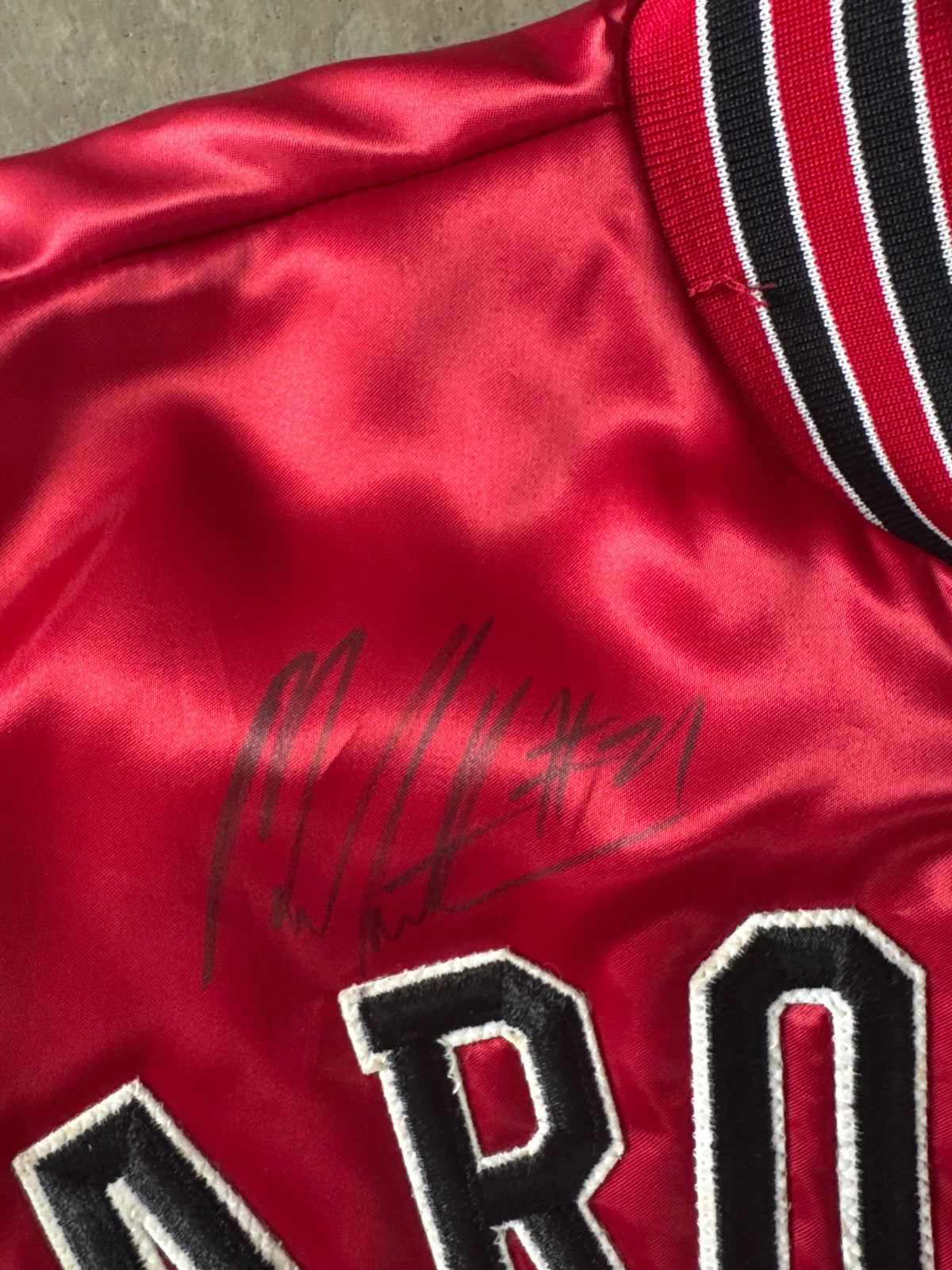 Vintage 90s University Of South Carolina Gamecocks Signed By Marcus Lattimore Satin Bomber Jacket
