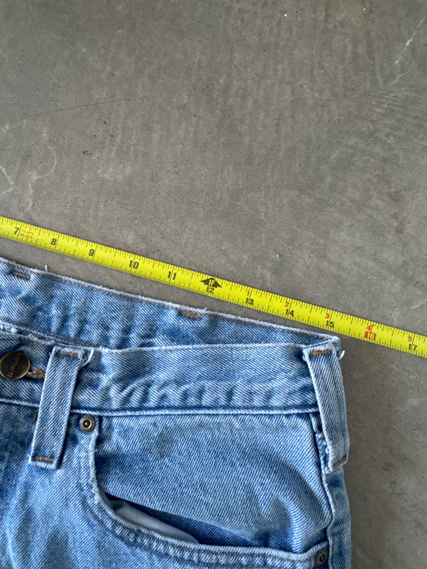 Vintage Carhartt Regular Fit Light Washed Denim Jeans