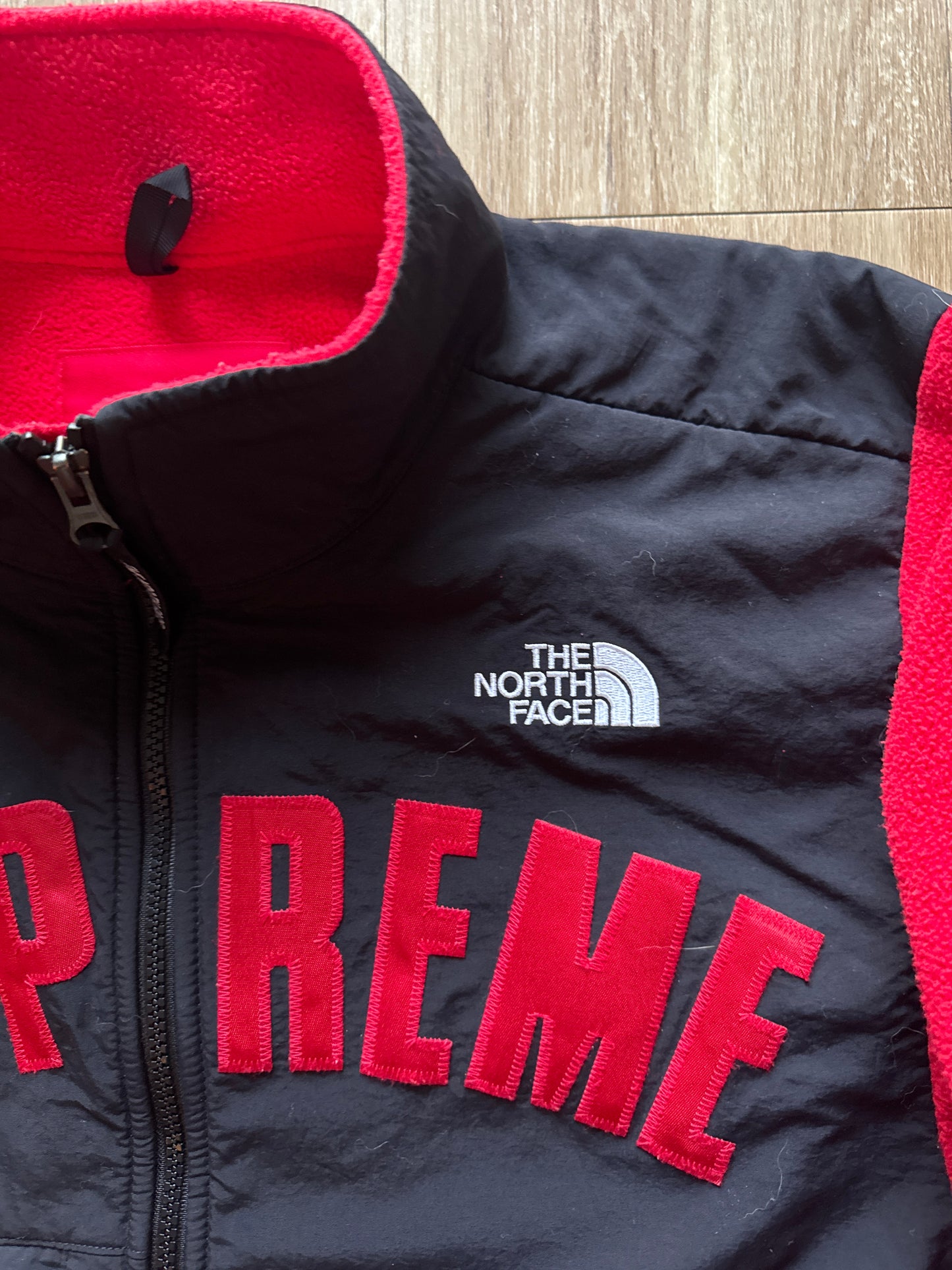 Supreme The North Face Arc Logo Denali Fleece Red SS19 Jacket