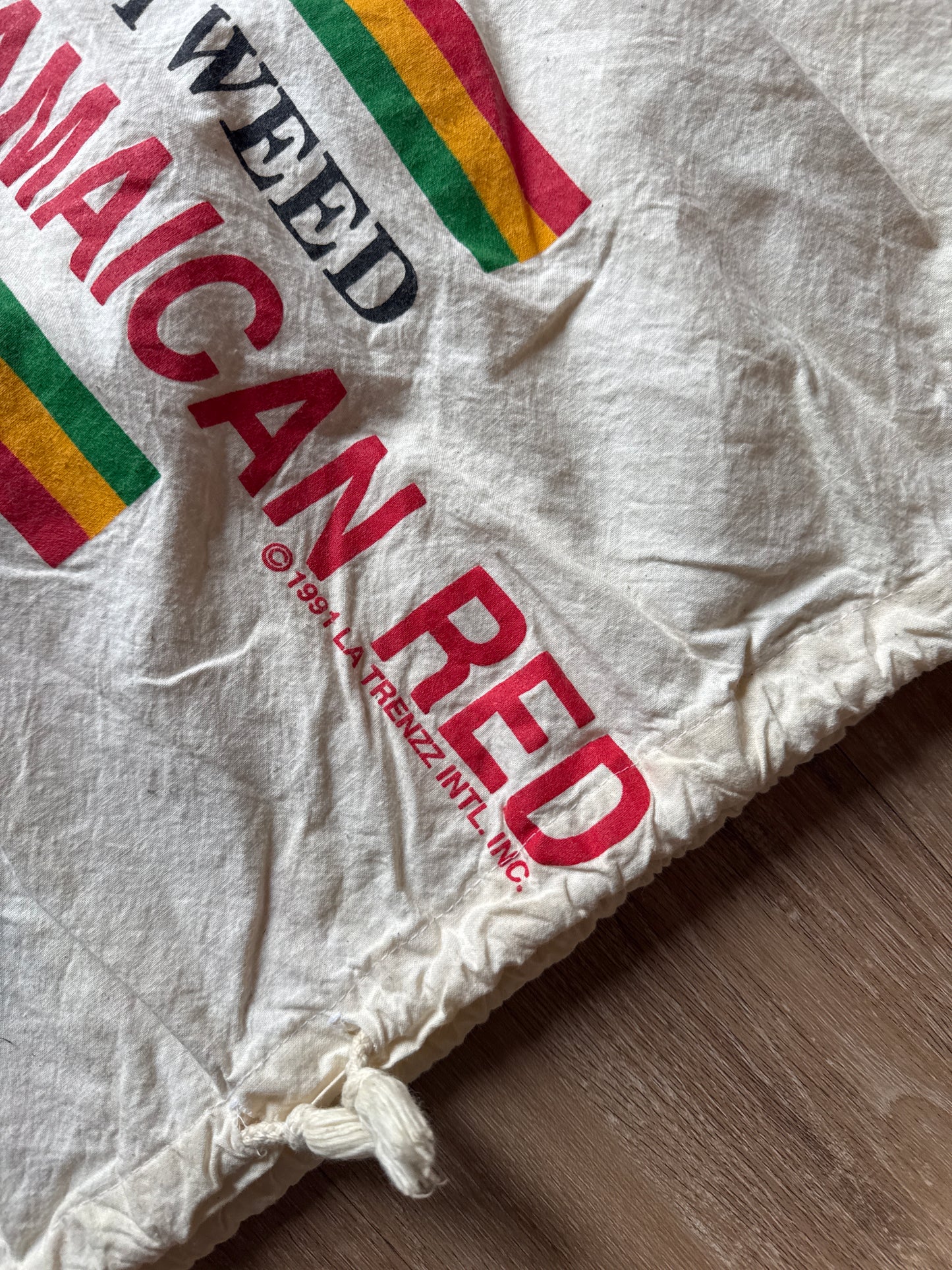 Vintage 1991 La Trenzz Jamaican Ganja Weed Ashui Red Rasta Reggie Hooded Shirt & Shorts Set