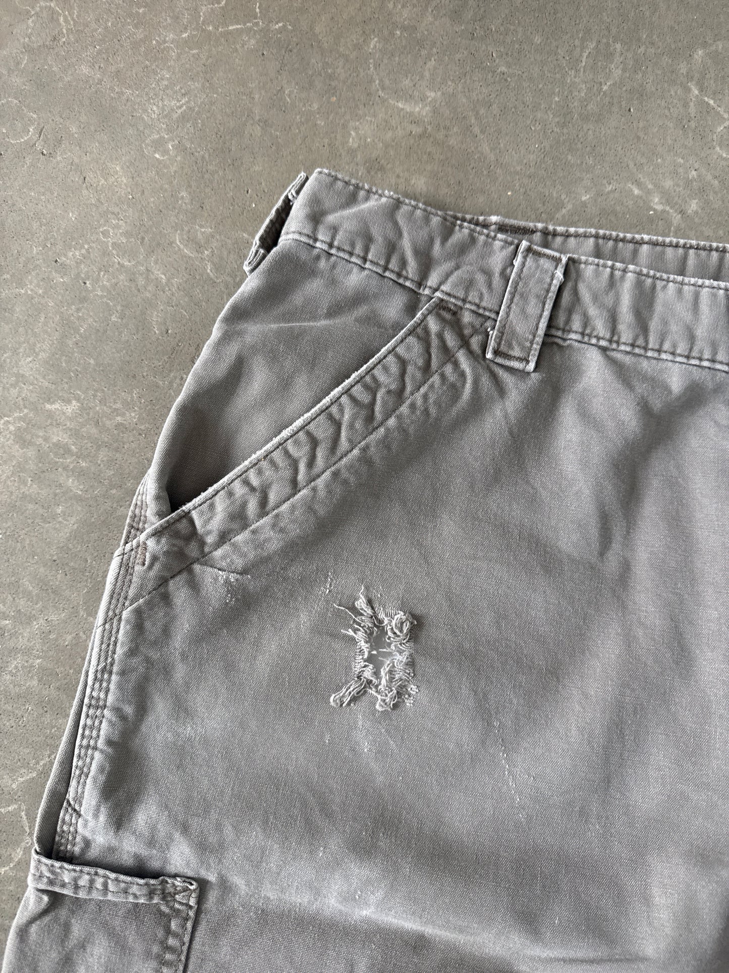 Vintage Carhartt Loose Original Fit Dark Tak Carpenter Pants