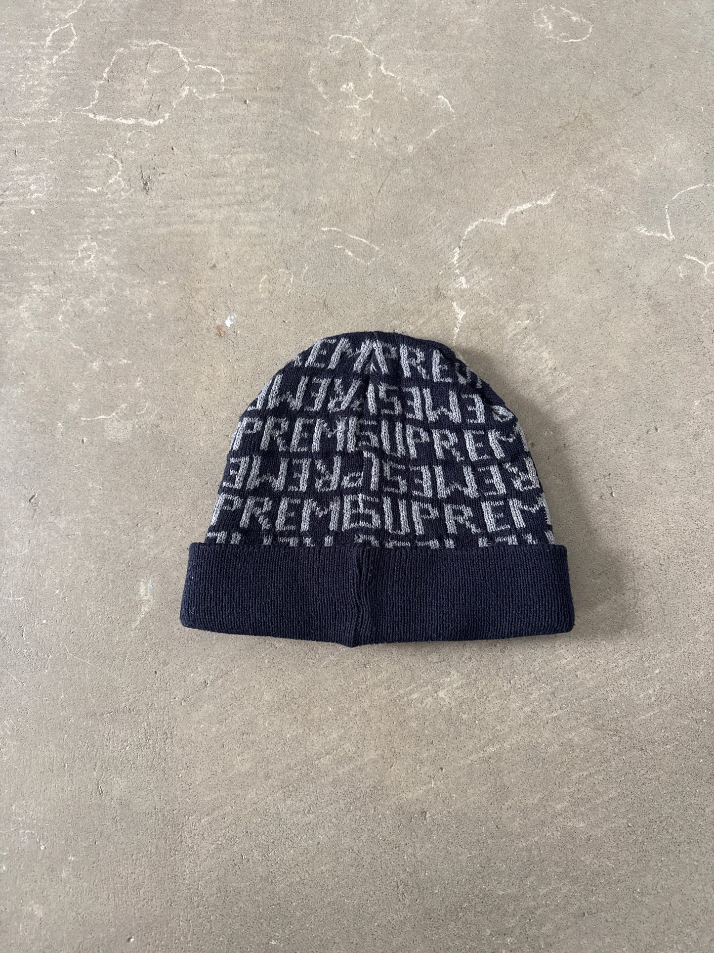 Supreme 3M Reflective Repeat Black Beanie