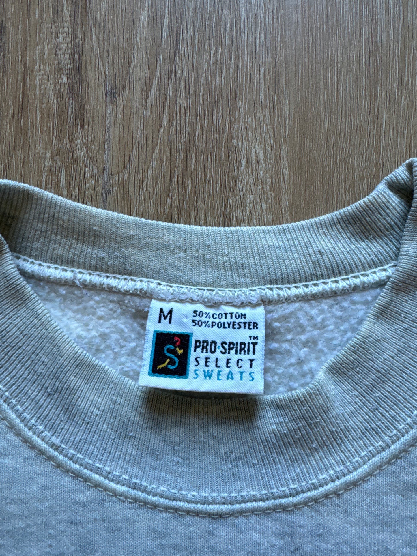 Vintage Winthrop University Eagle Alumni Embroidered Sweatshirt