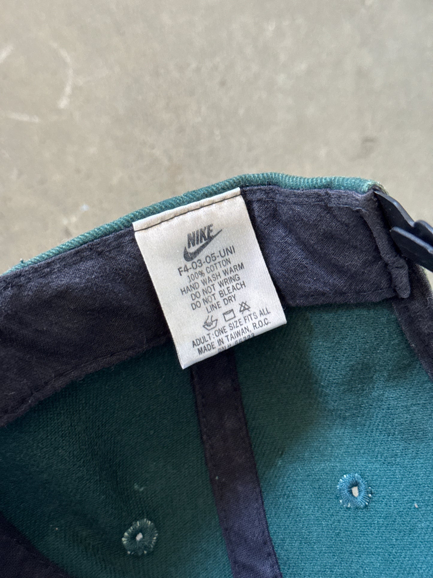 Vintage 90s Nike Distressed Faded Snap Back Hat