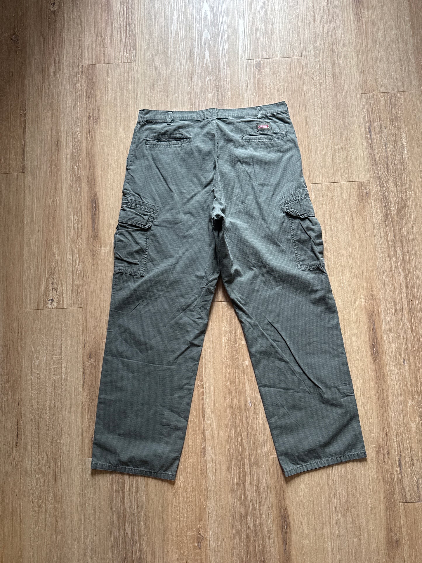 Dickies Green Cargo Pants