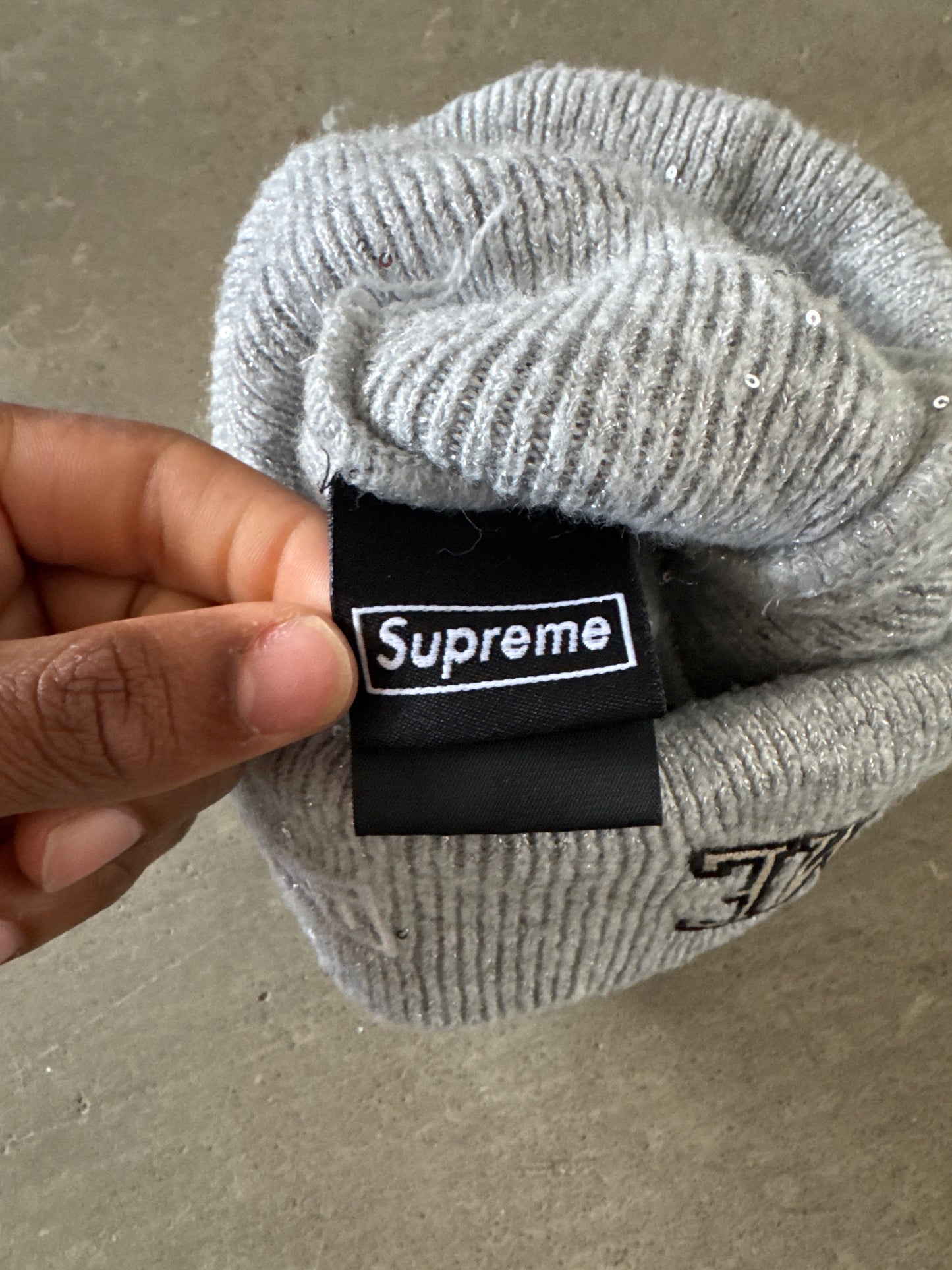 Supreme New Era Metallic Arc Grey Beanie