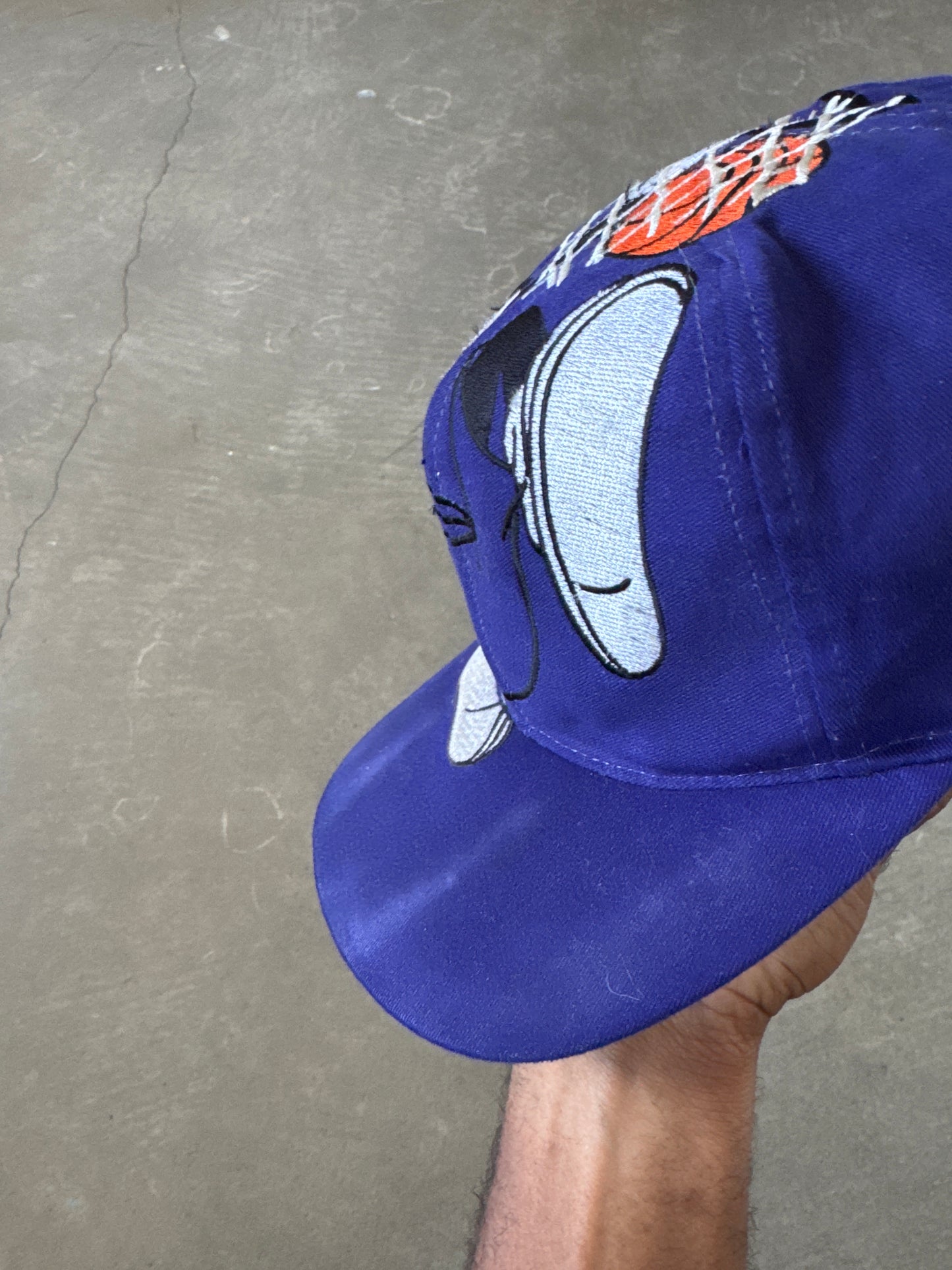Vintage 90s Disney Goofy Basketball Embroidered SnapBack Hat