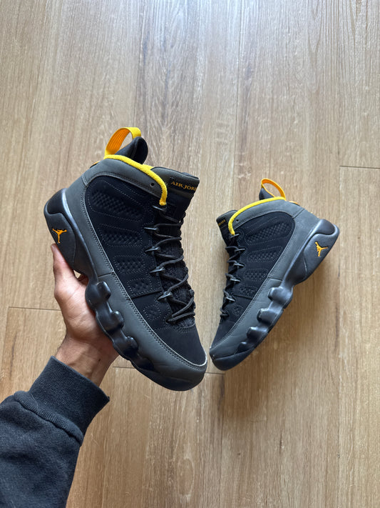 Jordan Retro 9 Dark Charcoal University Gold