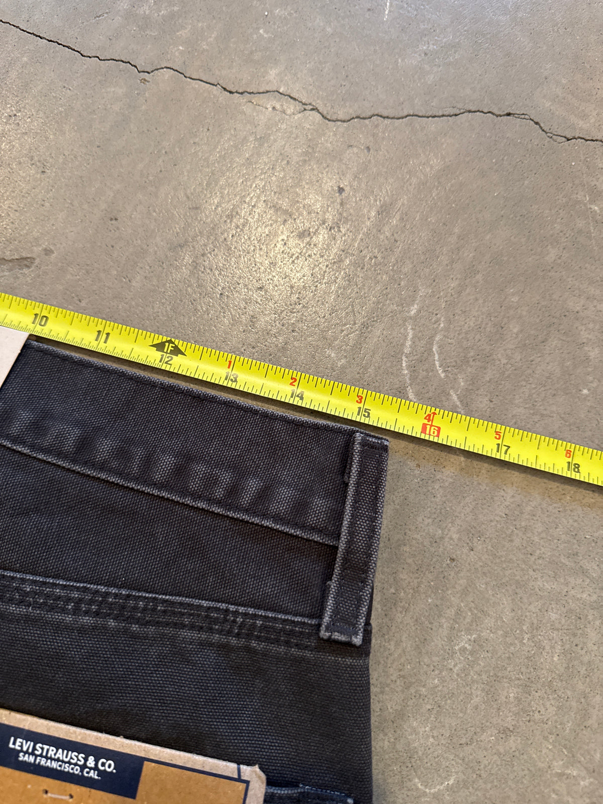 Levi’s 568 Washed Charcoal Loose Straight Carpenter Pants