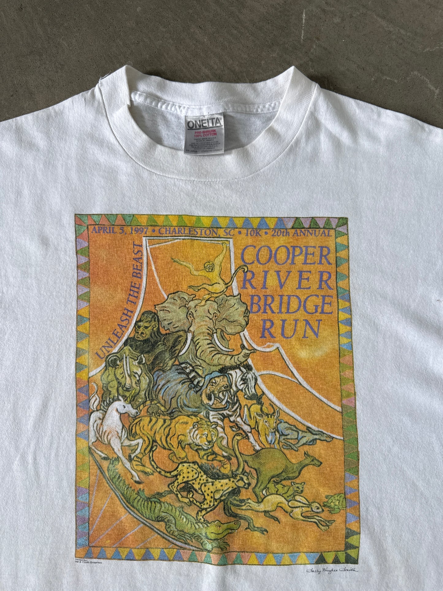 Vintage 1997 Charleston, SC Cooper River Bridge Run Art Tee