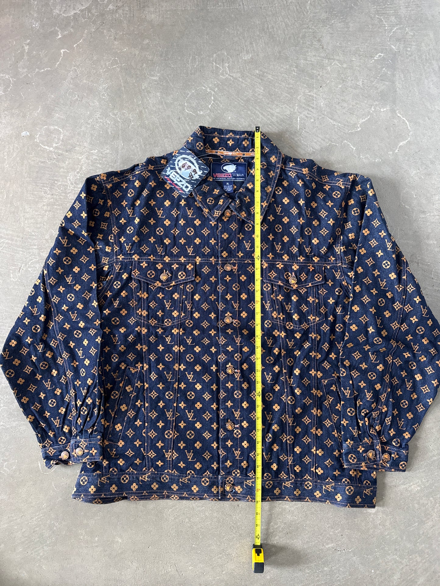 Vintage 90s Veezo Wear Monogram Designer Denim Jean Jacket