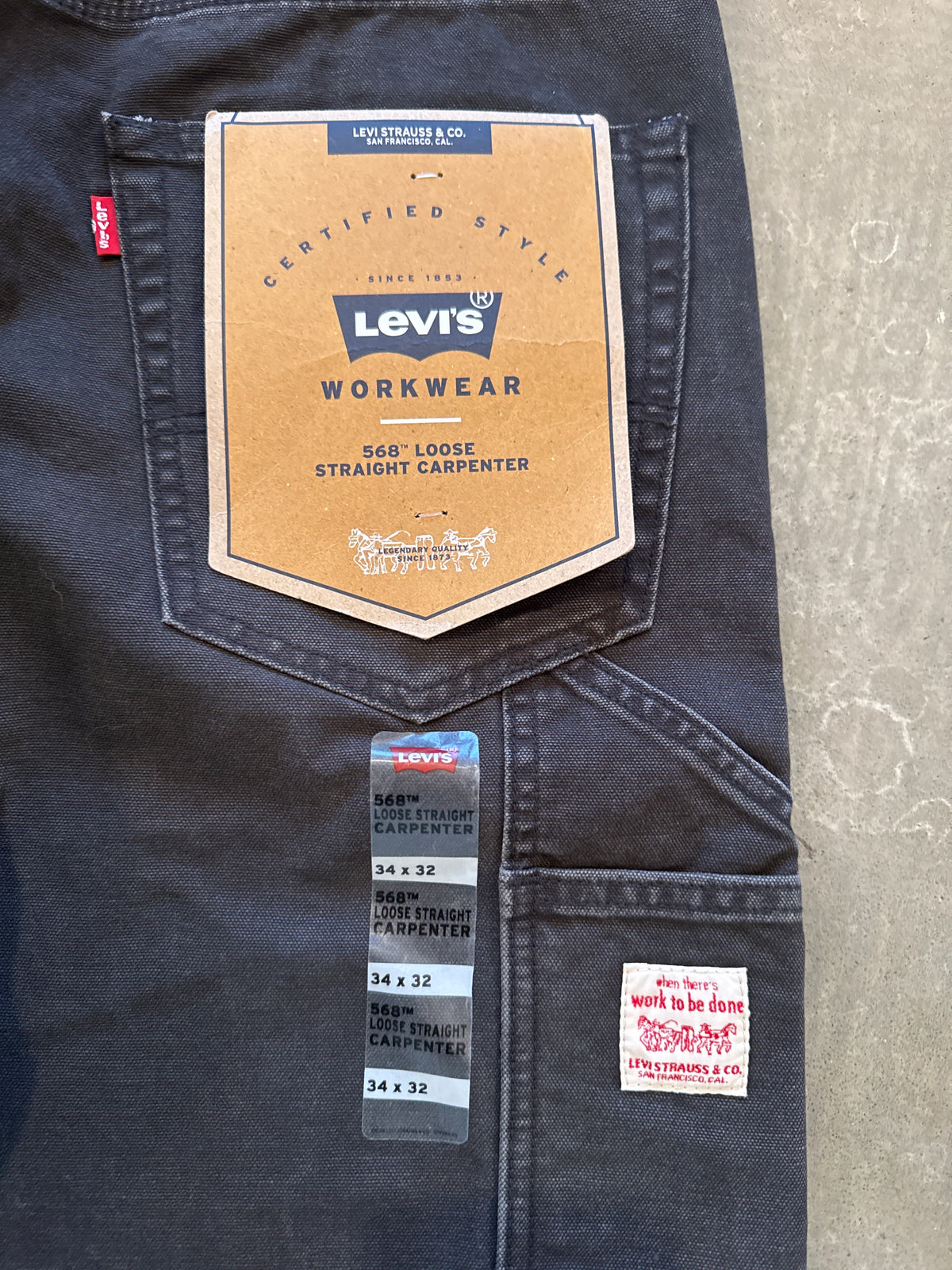 Levi’s 568 Washed Charcoal Loose Straight Carpenter Pants