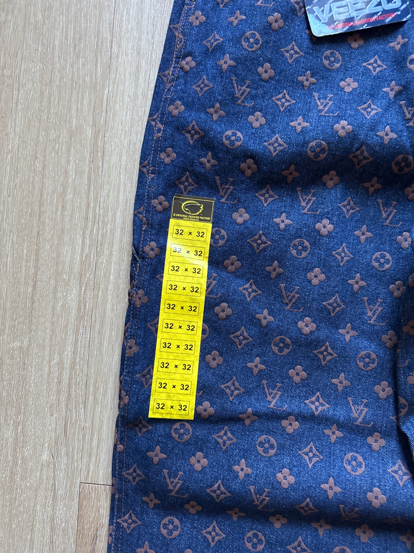 Vintage 90s Veezo Wear Monogram Designer Denim Jeans