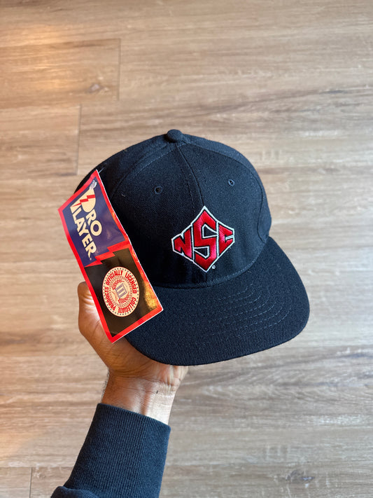 Vintage Pro Player North Carolina State University Wolfpack Fitted Hat