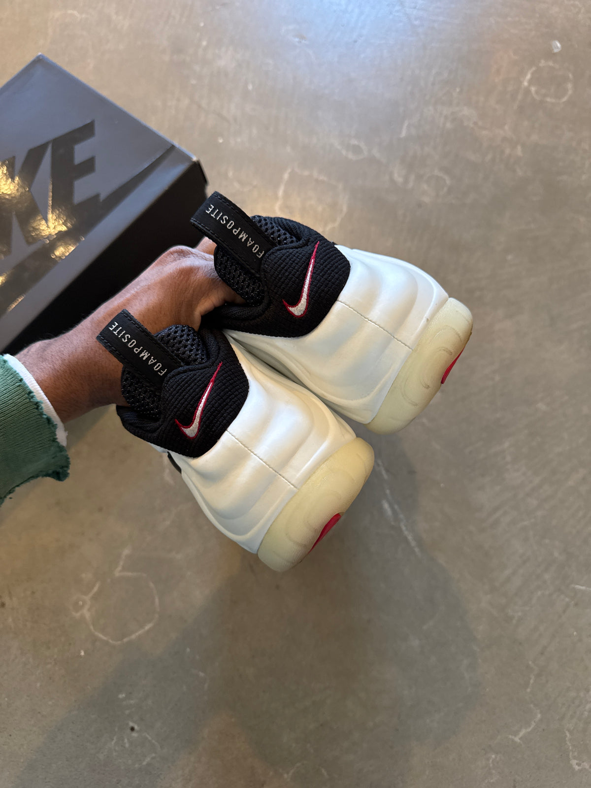 Nike Air Foamposite Pro Pearl (2025)