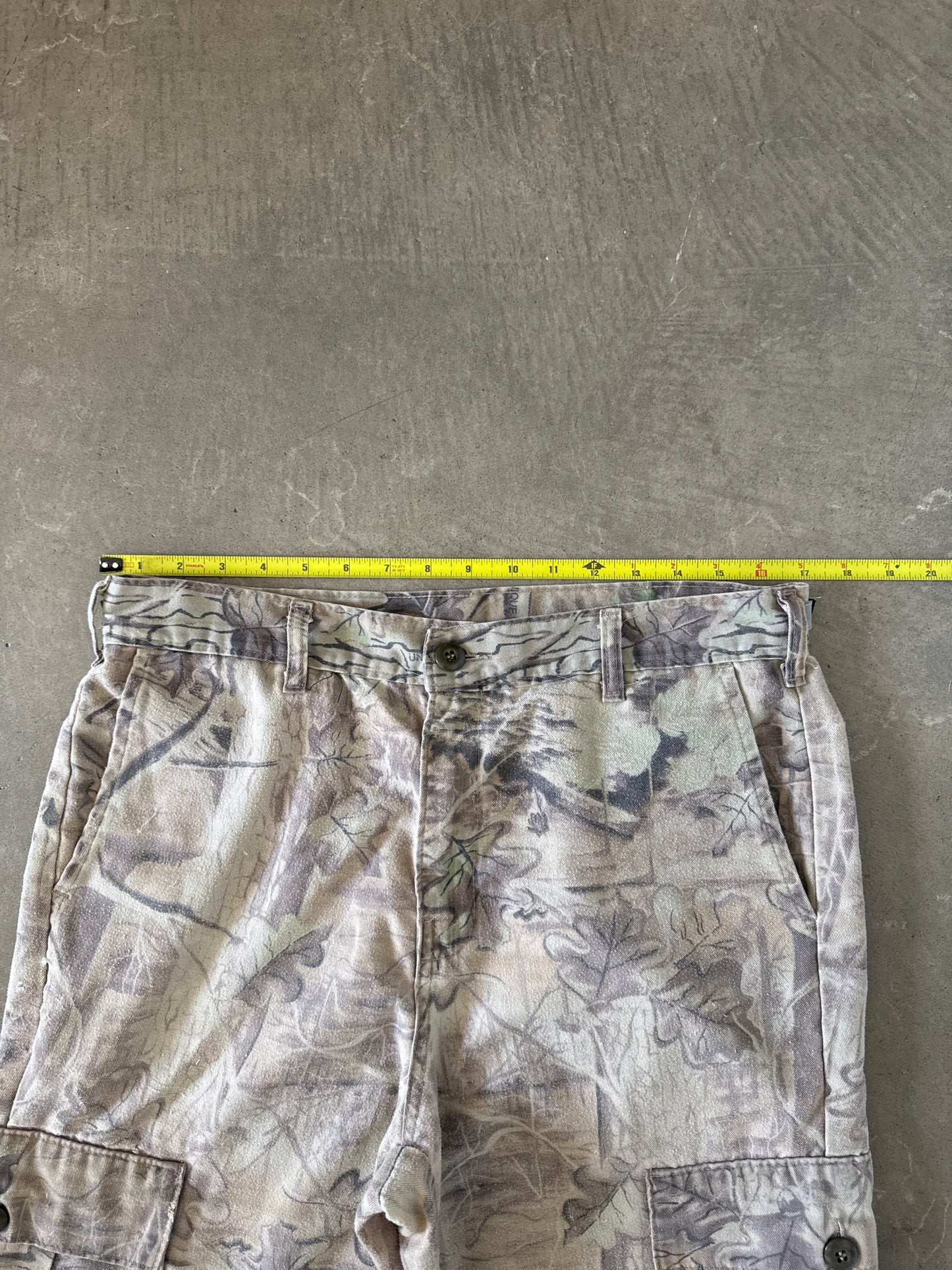 Vintage Unique Forest Camo Cargo Pants