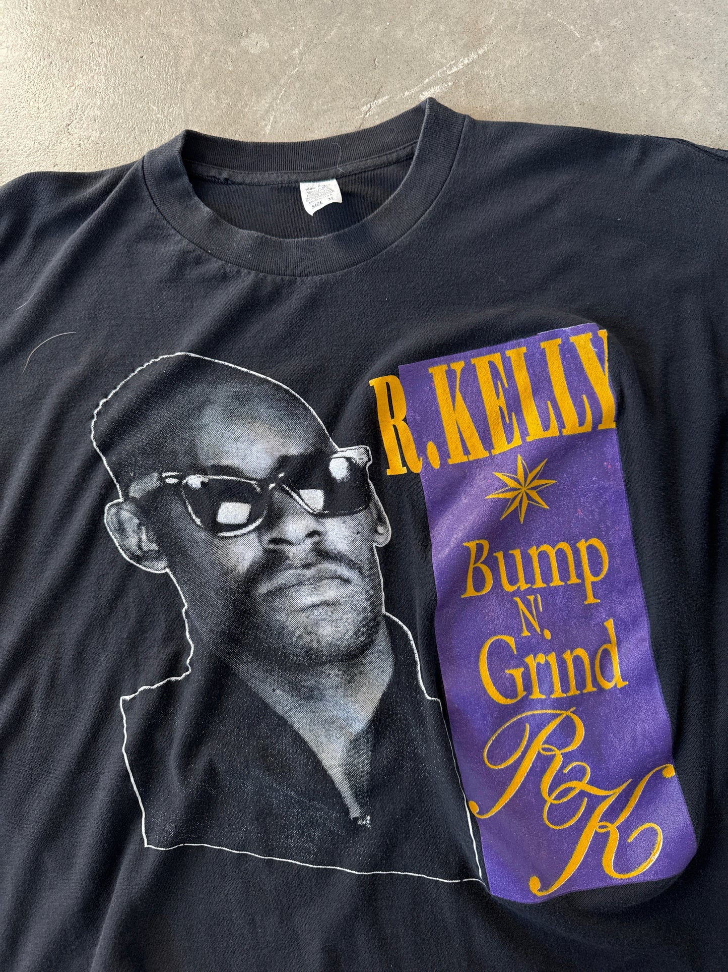 Vintage 90s R Kelly Bump N Grind Boxy Fit Rap Tee