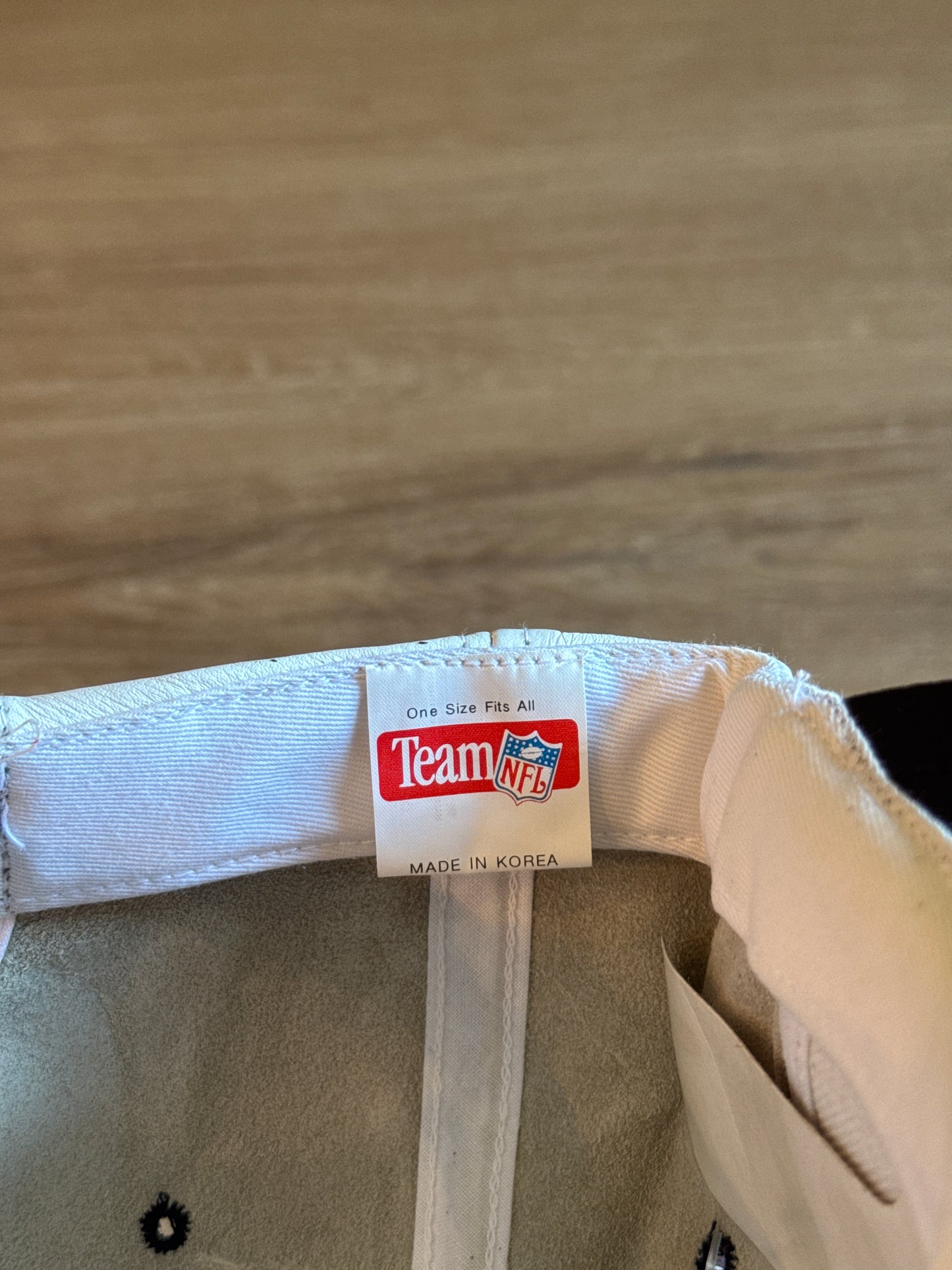 Vintage Logo 7 Carolina Panthers Leather Strap Back Hat